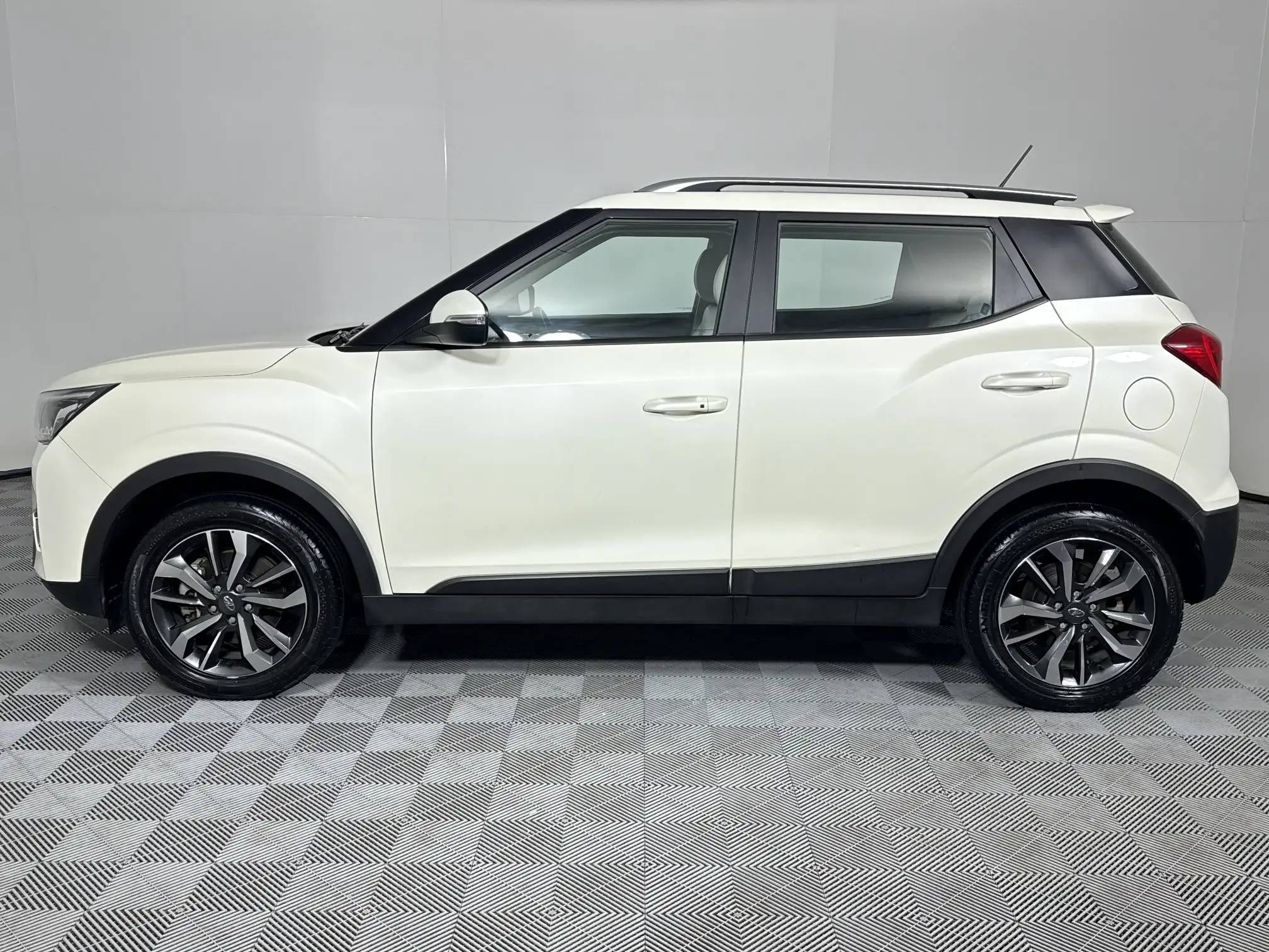 Mahindra Xuv300