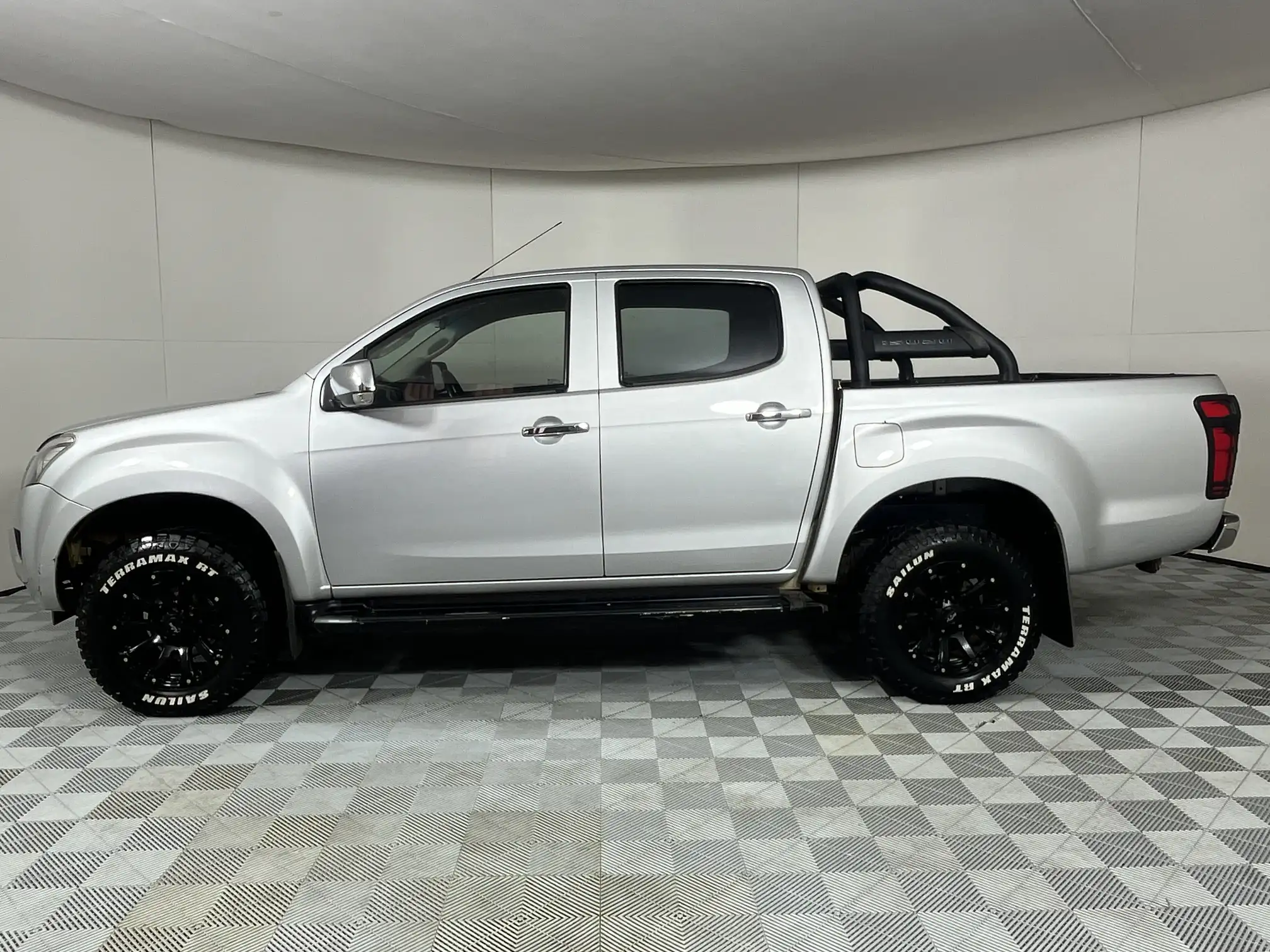 Isuzu KB