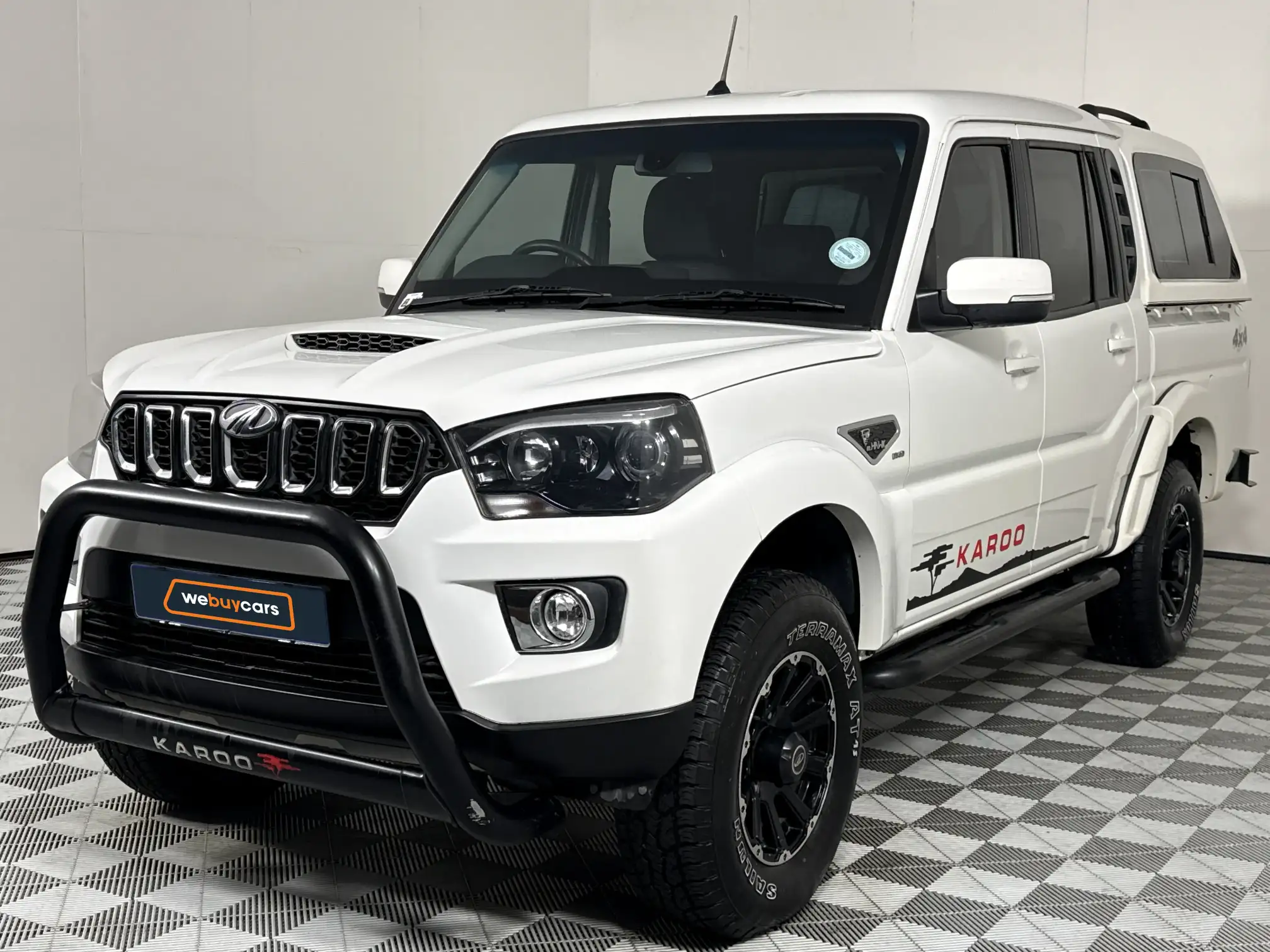 2024 Mahindra PIK UP
