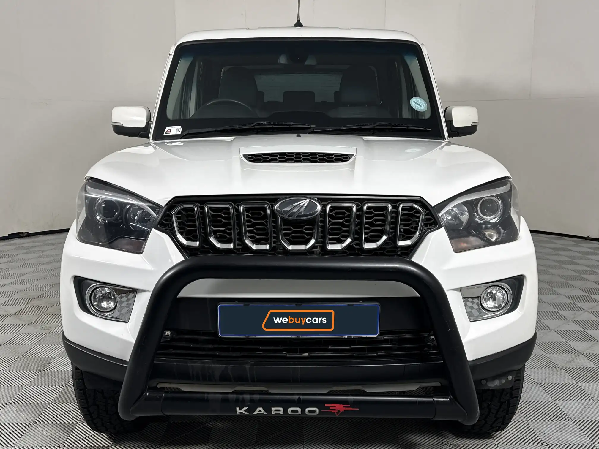 Mahindra PIK UP