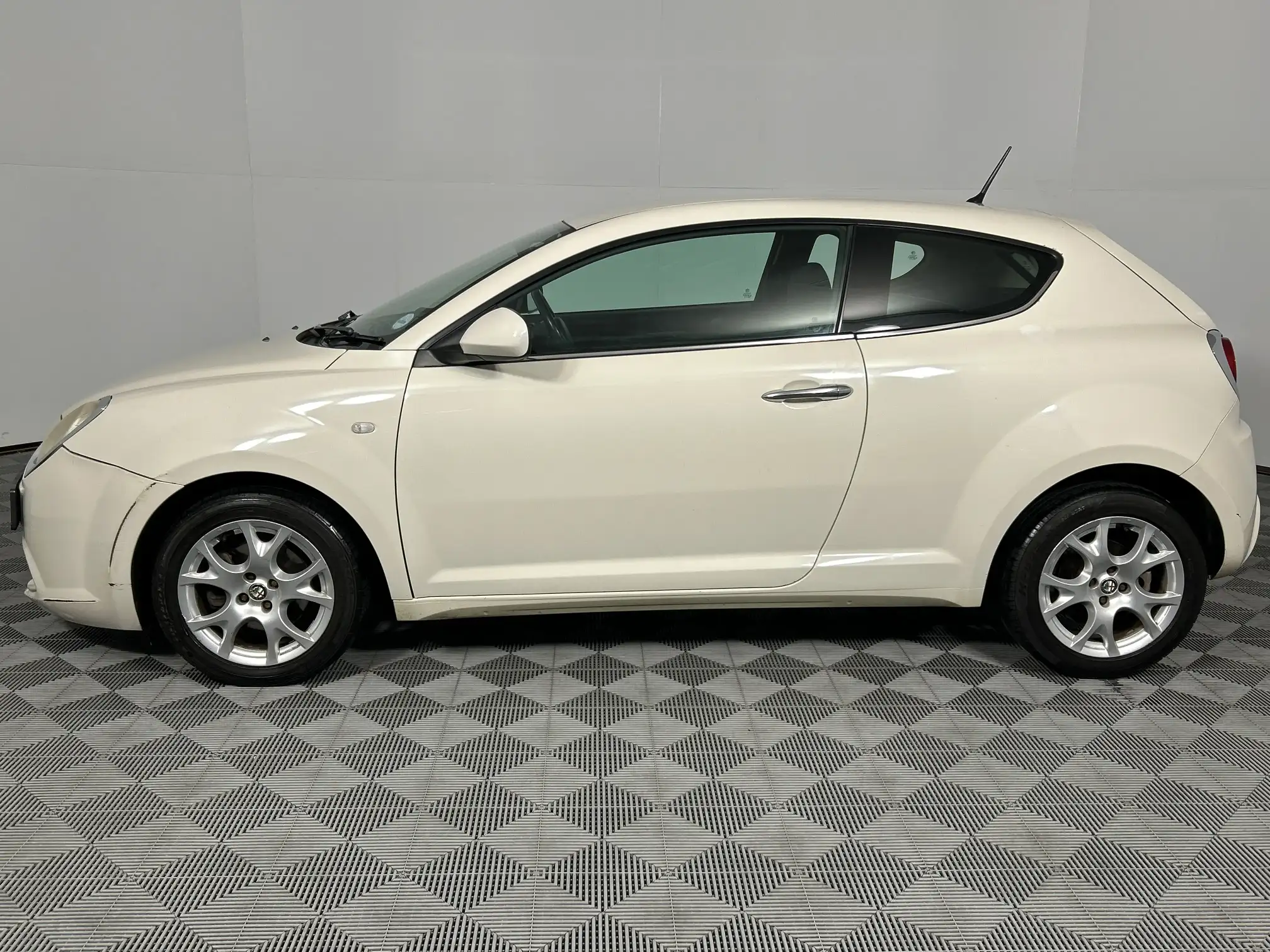 Alfa Romeo MiTO