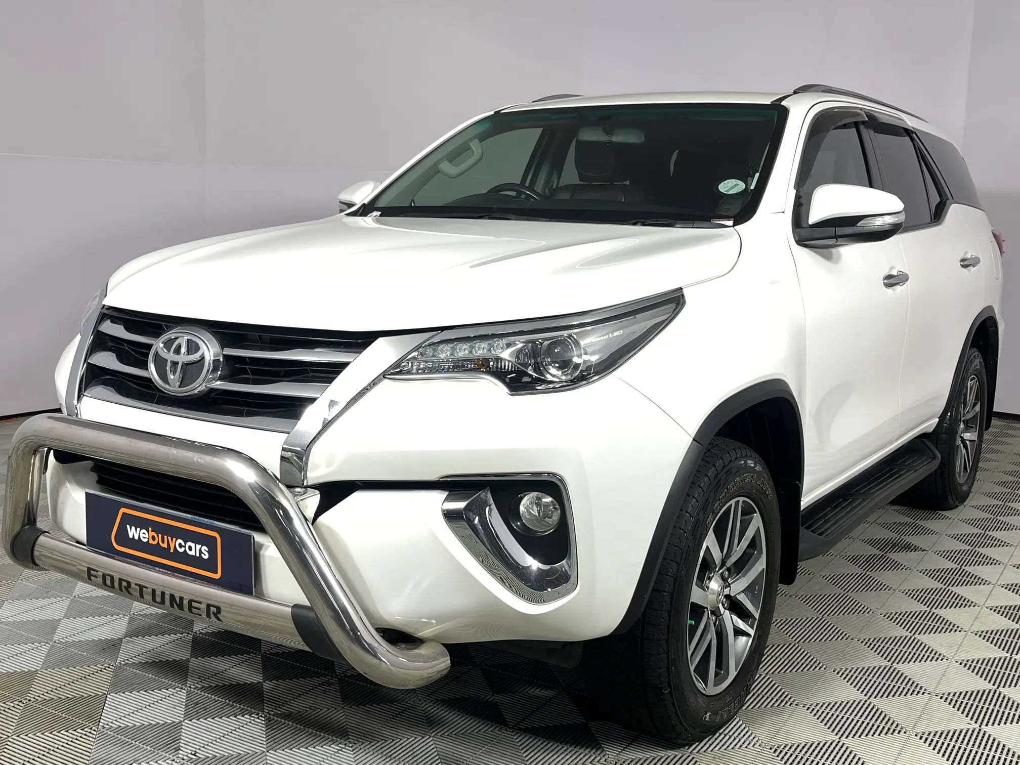 2017 Toyota Fortuner 2.8gd-6 4x4