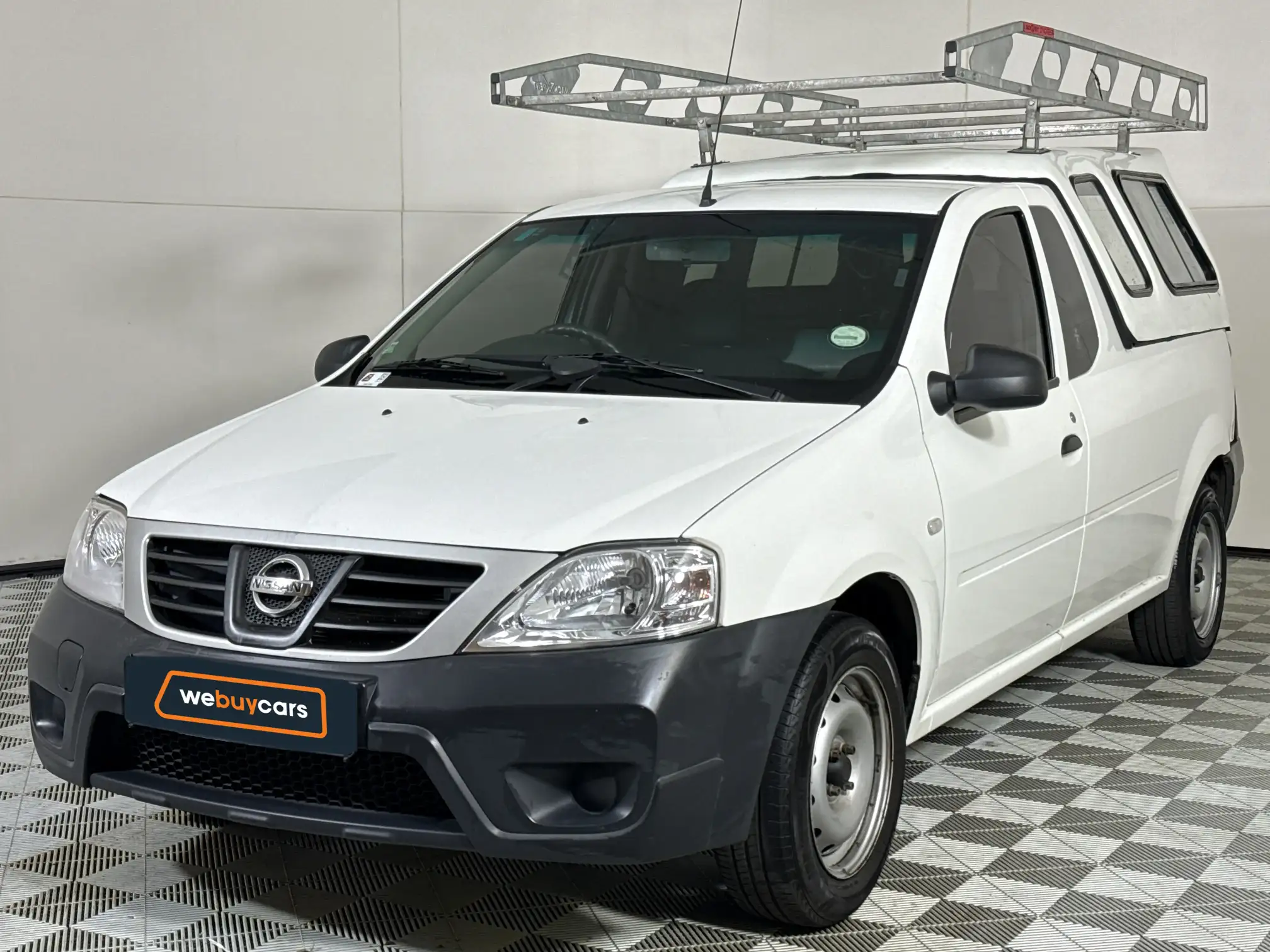 2017 Nissan NP200
