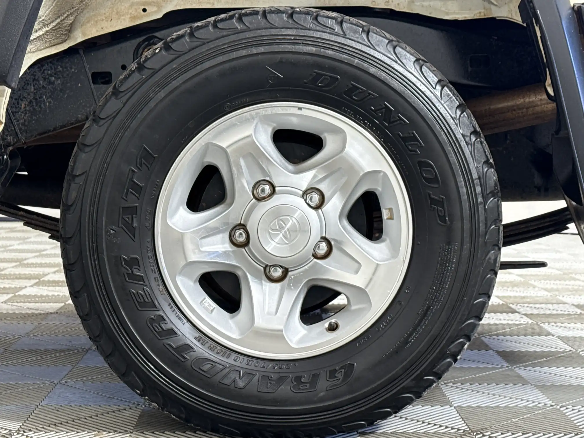 Toyota Land Cruiser 70 Series