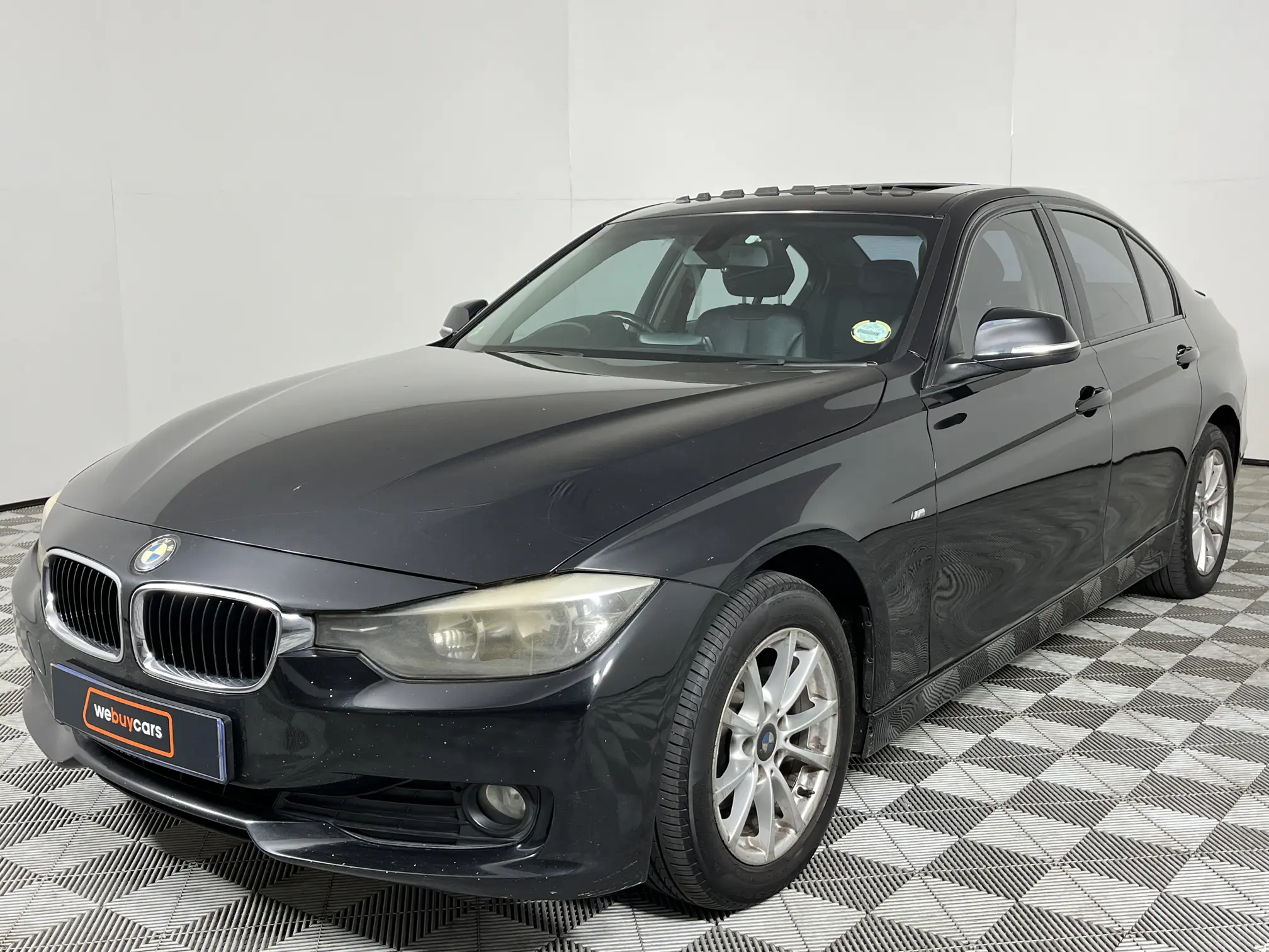 2013 BMW 3 Series 316i (F30)