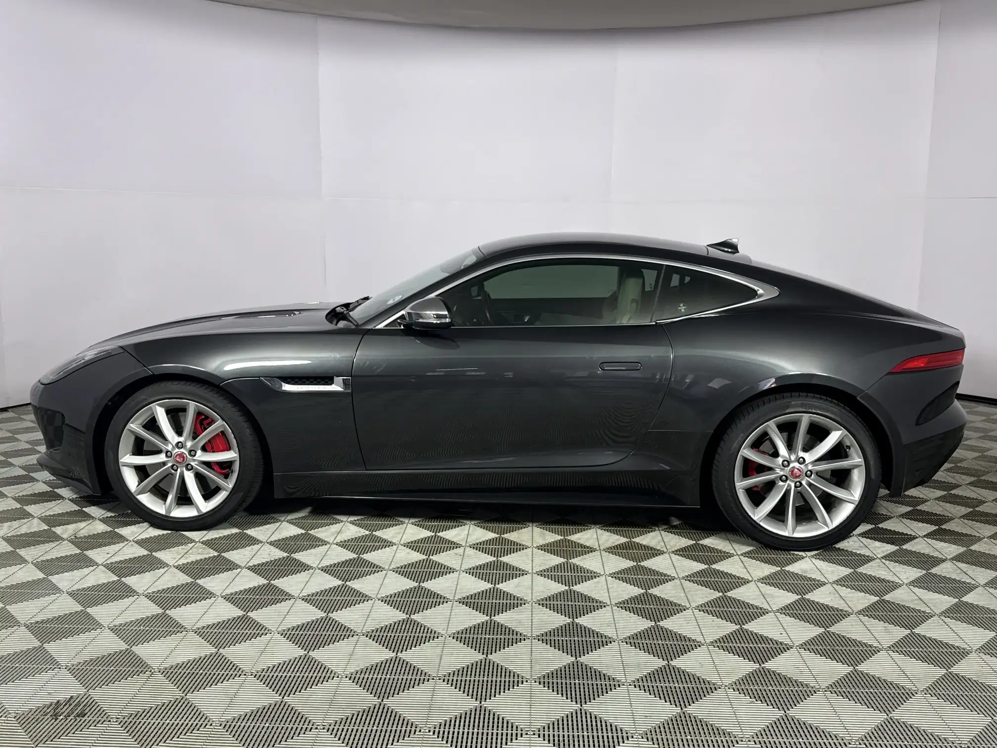 Jaguar F-Type