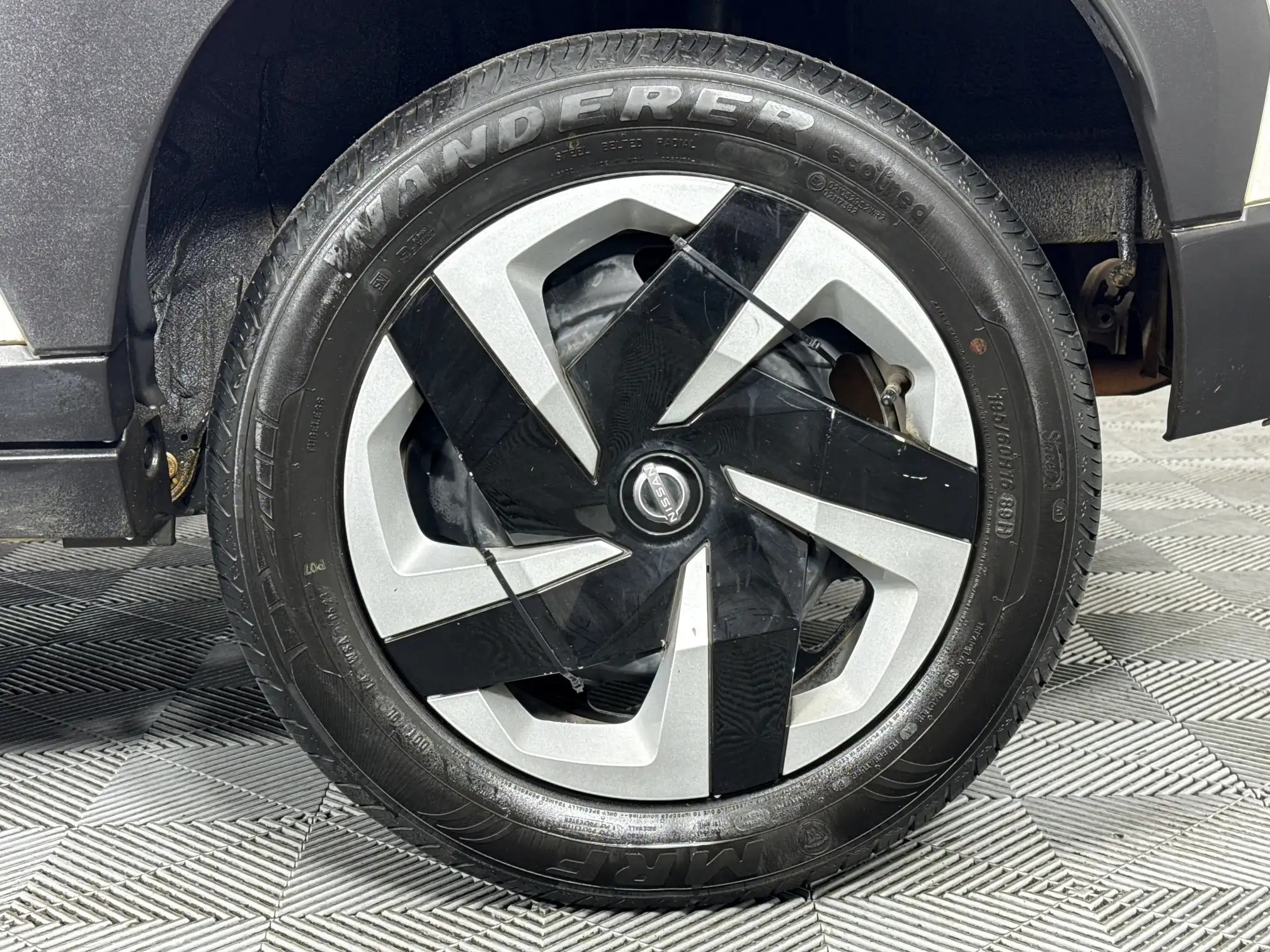 2024 Nissan Magnite 1.0 Visia (br10)