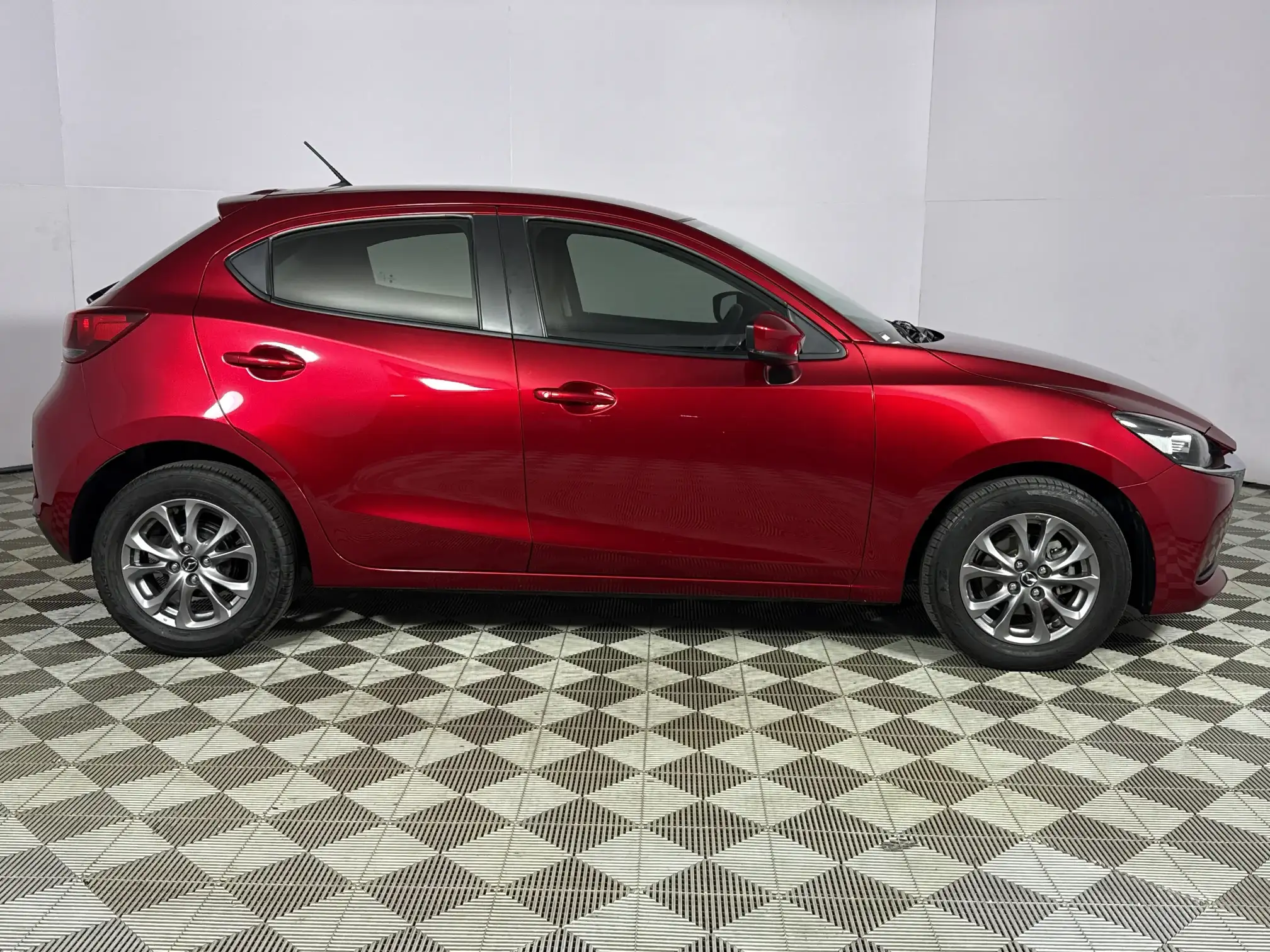Mazda Mazda 2