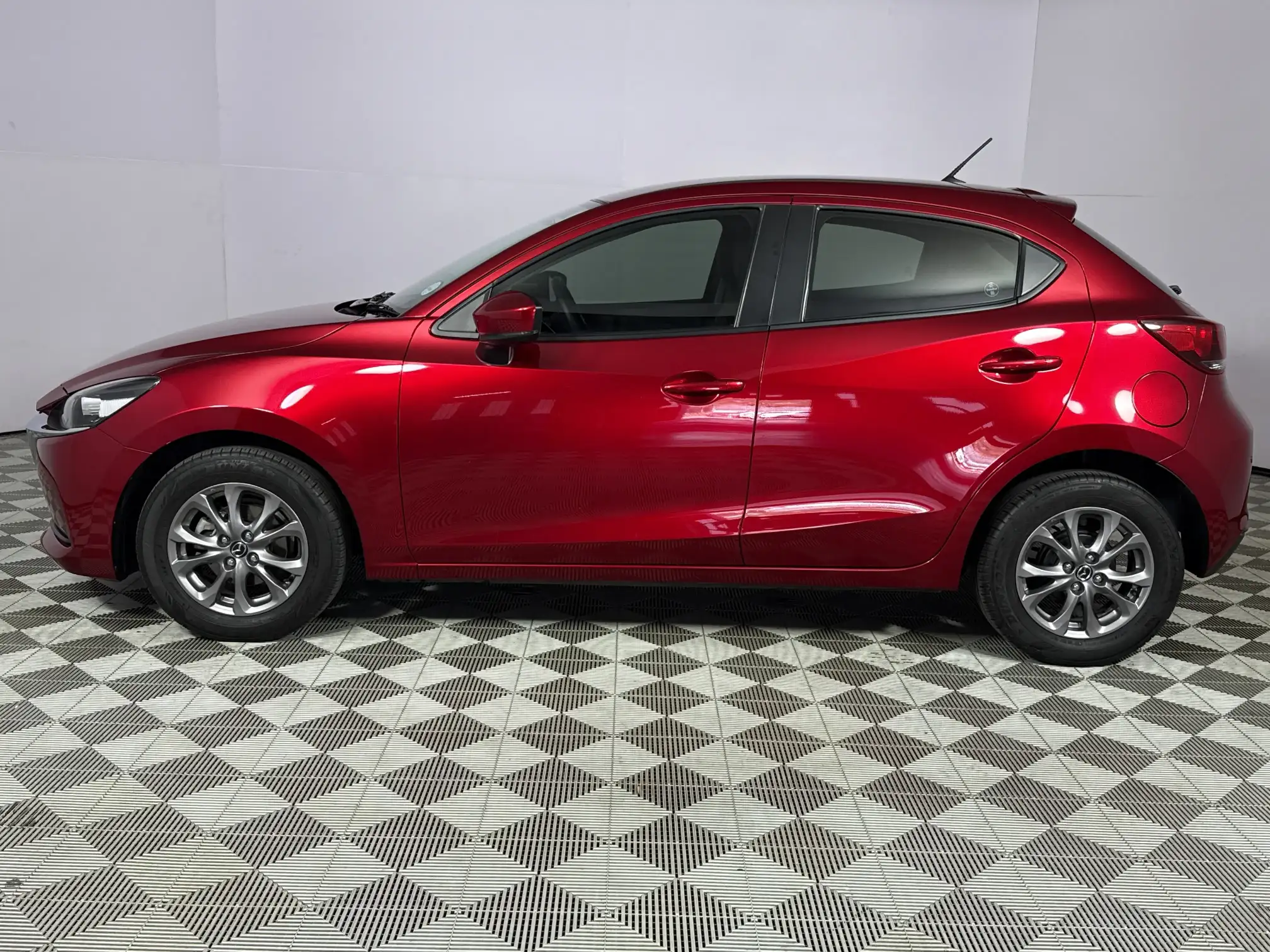 Mazda Mazda 2