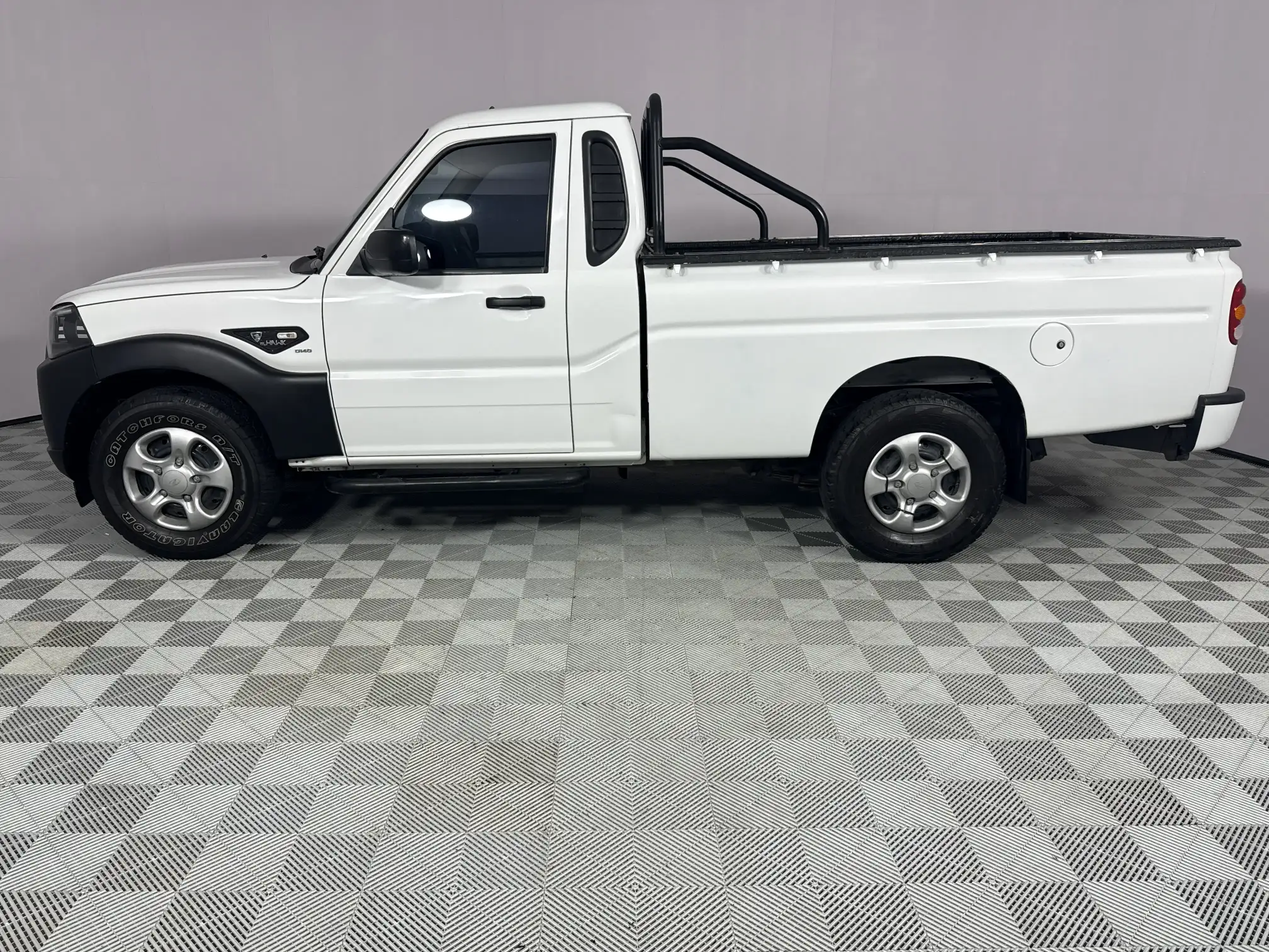 Mahindra PIK UP