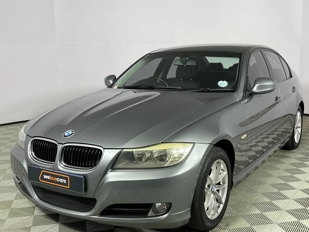 BMW 320i (E90) Auto II