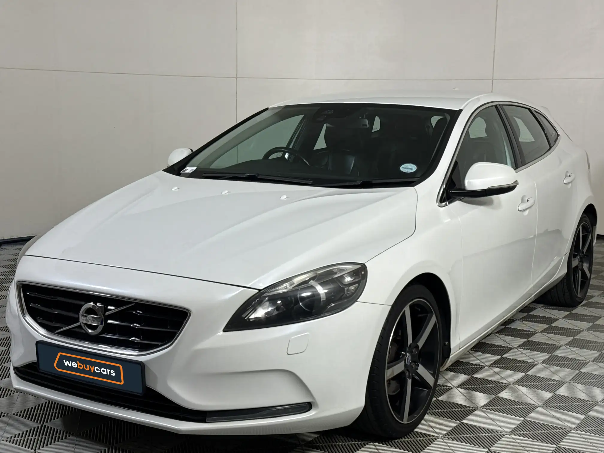 2014 Volvo V40