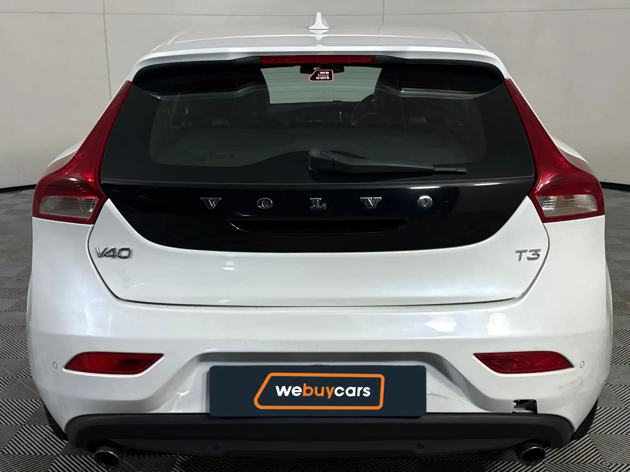 Volvo V40