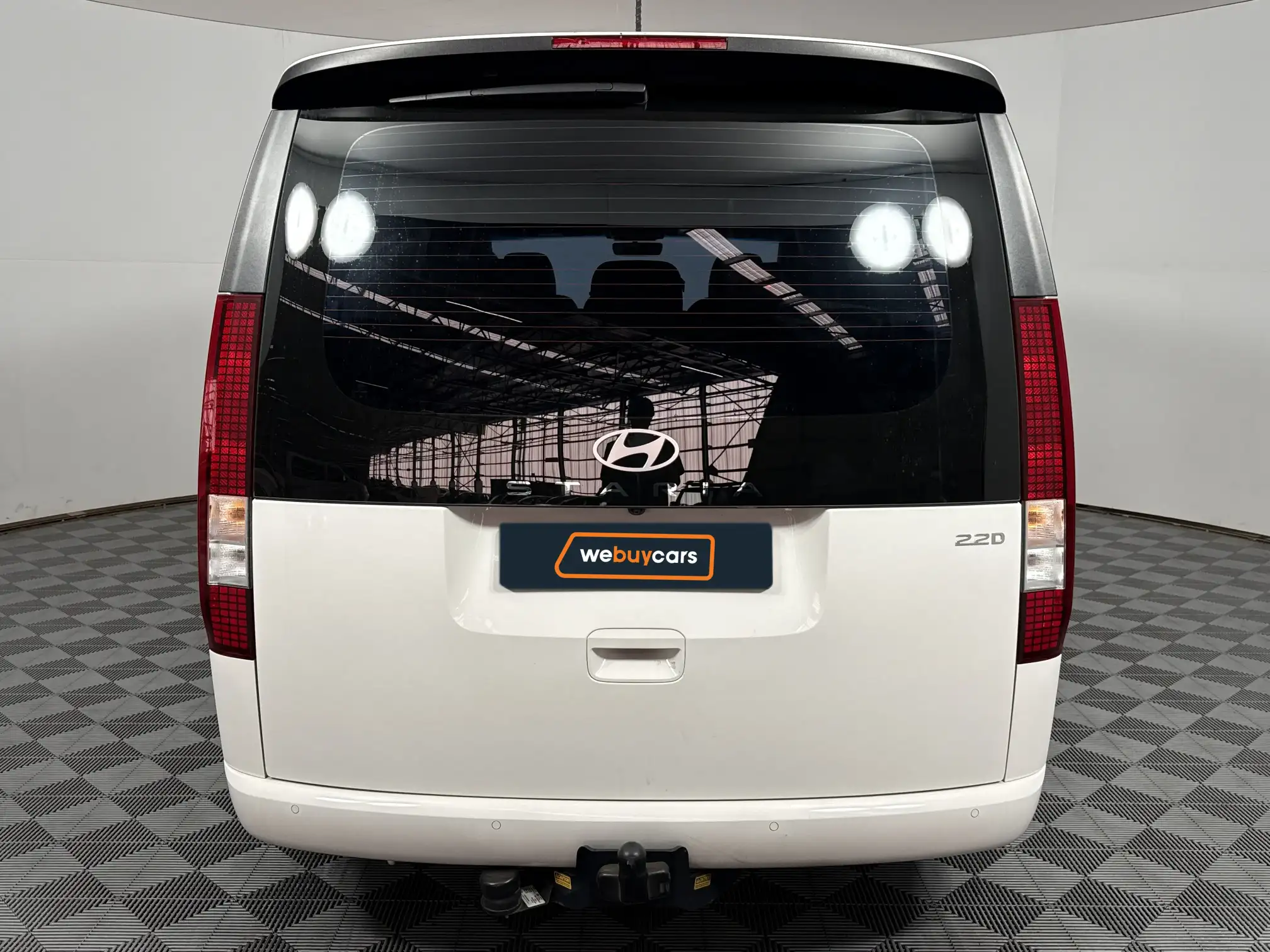 Hyundai Staria