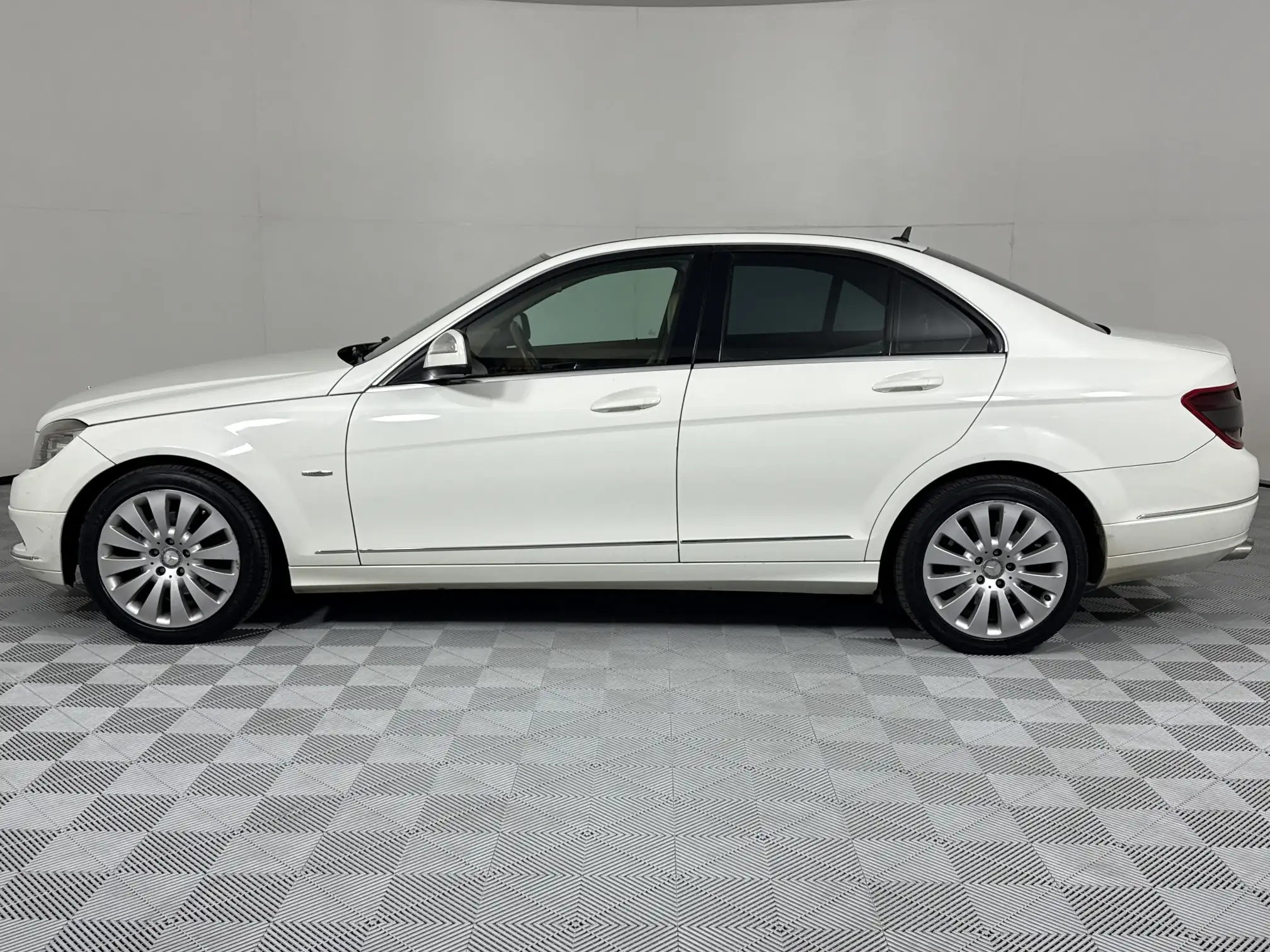 Mercedes-Benz C Class Sedan