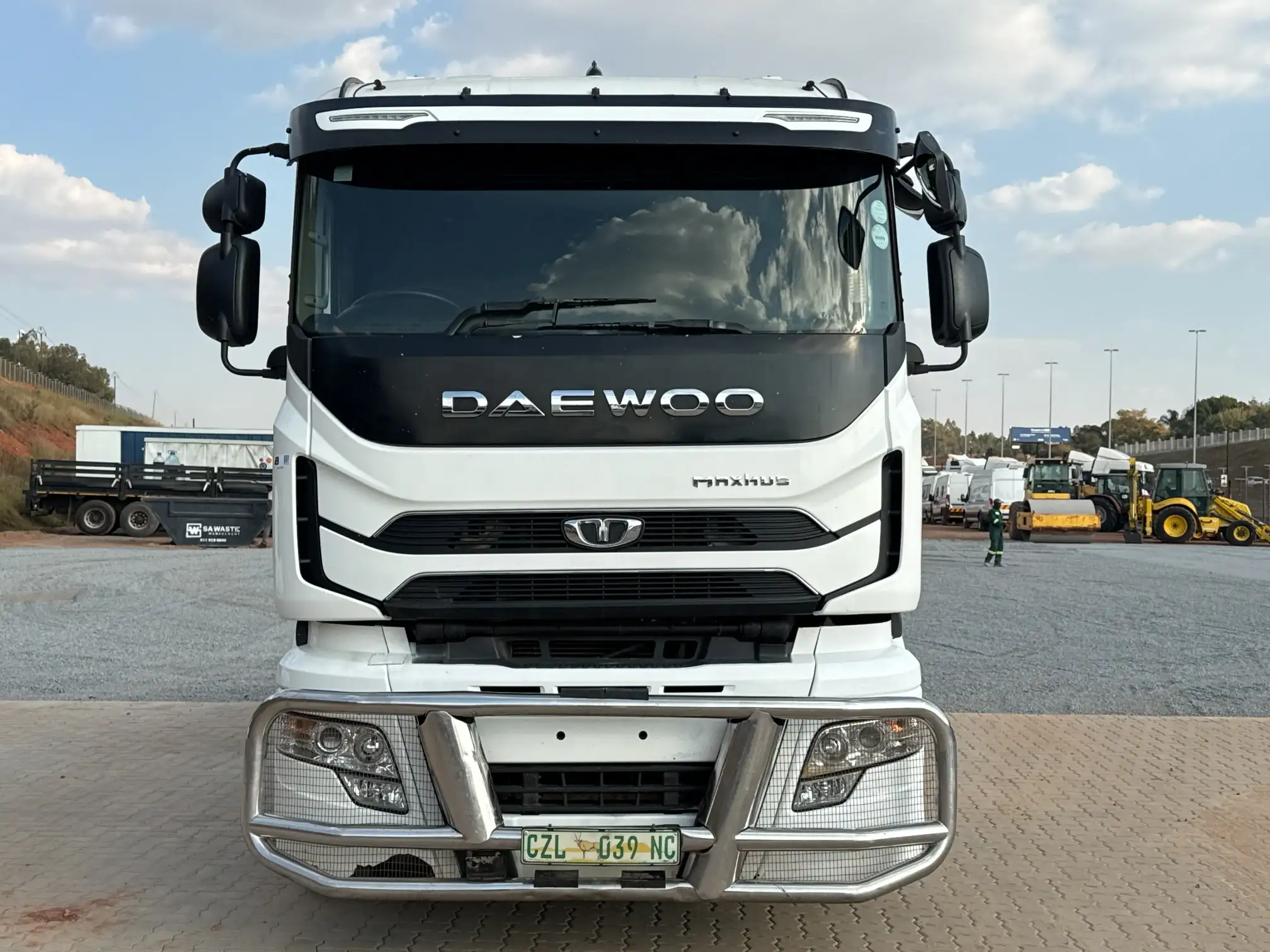 Tata Daewoo Novus