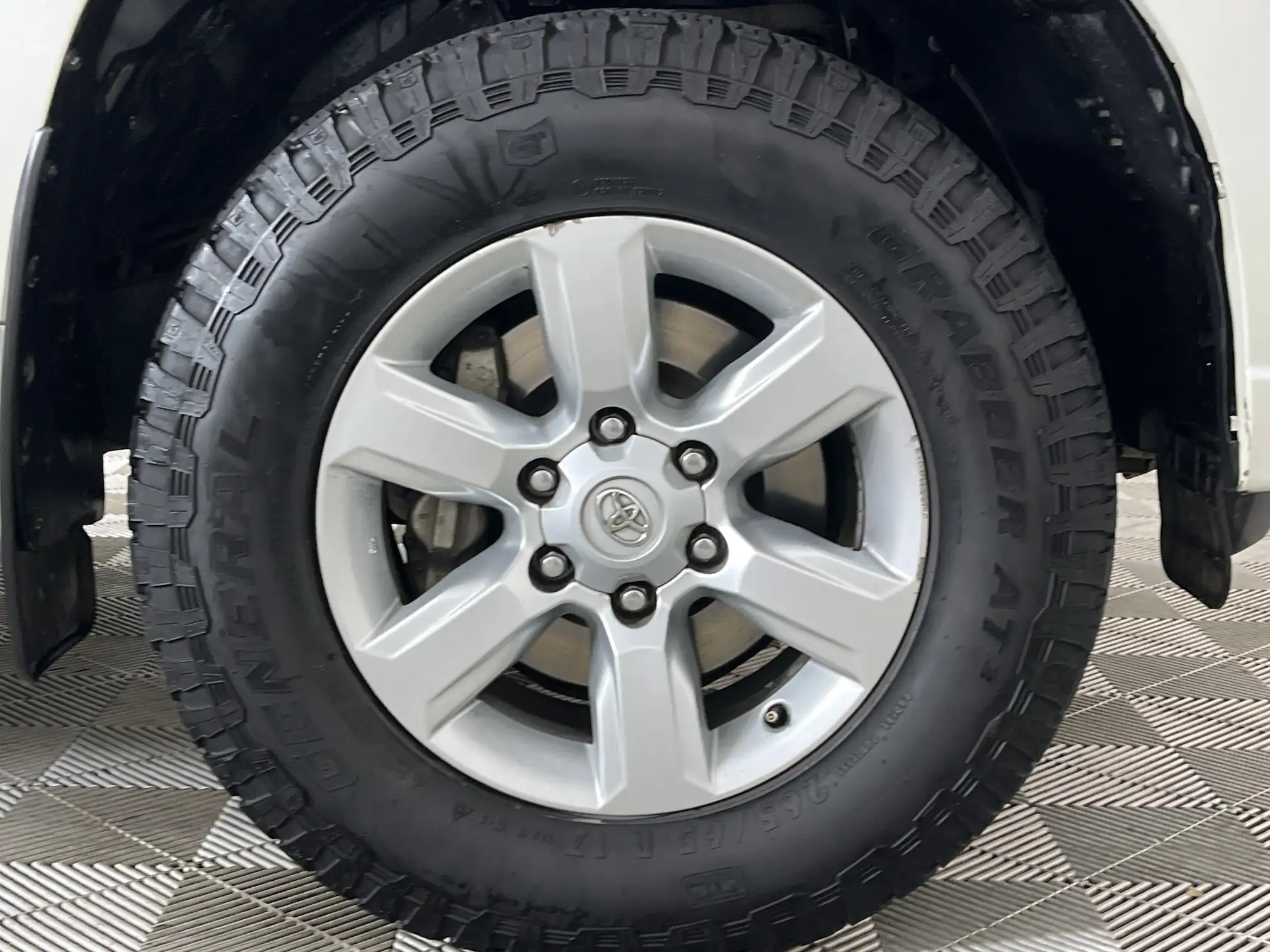 Toyota Prado