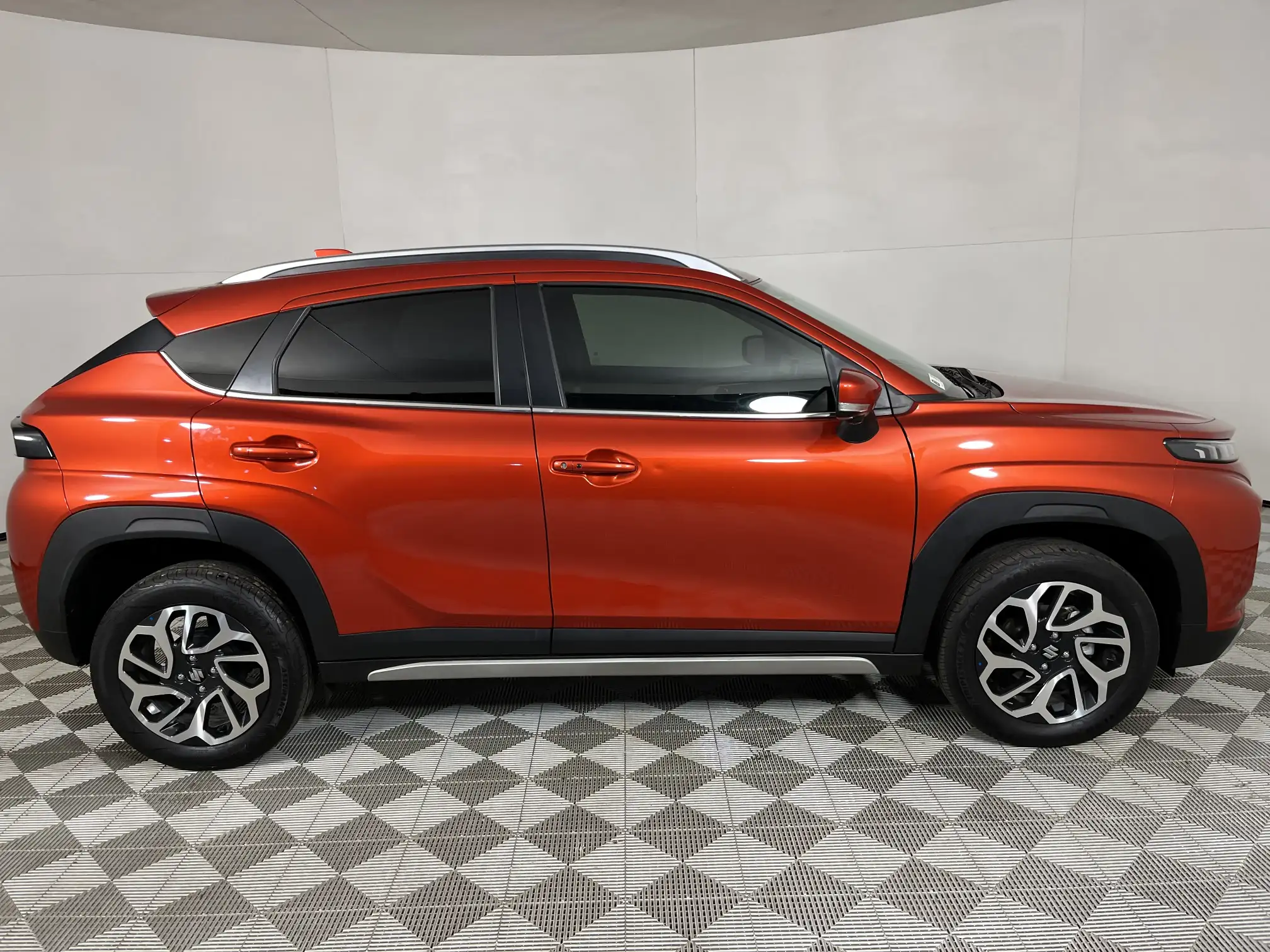 Suzuki Fronx