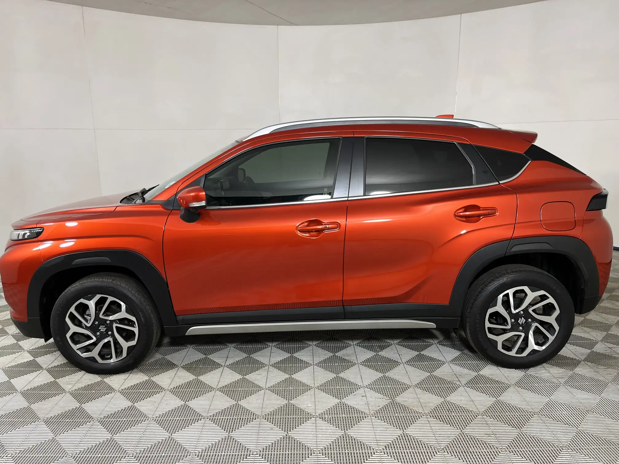 Suzuki Fronx