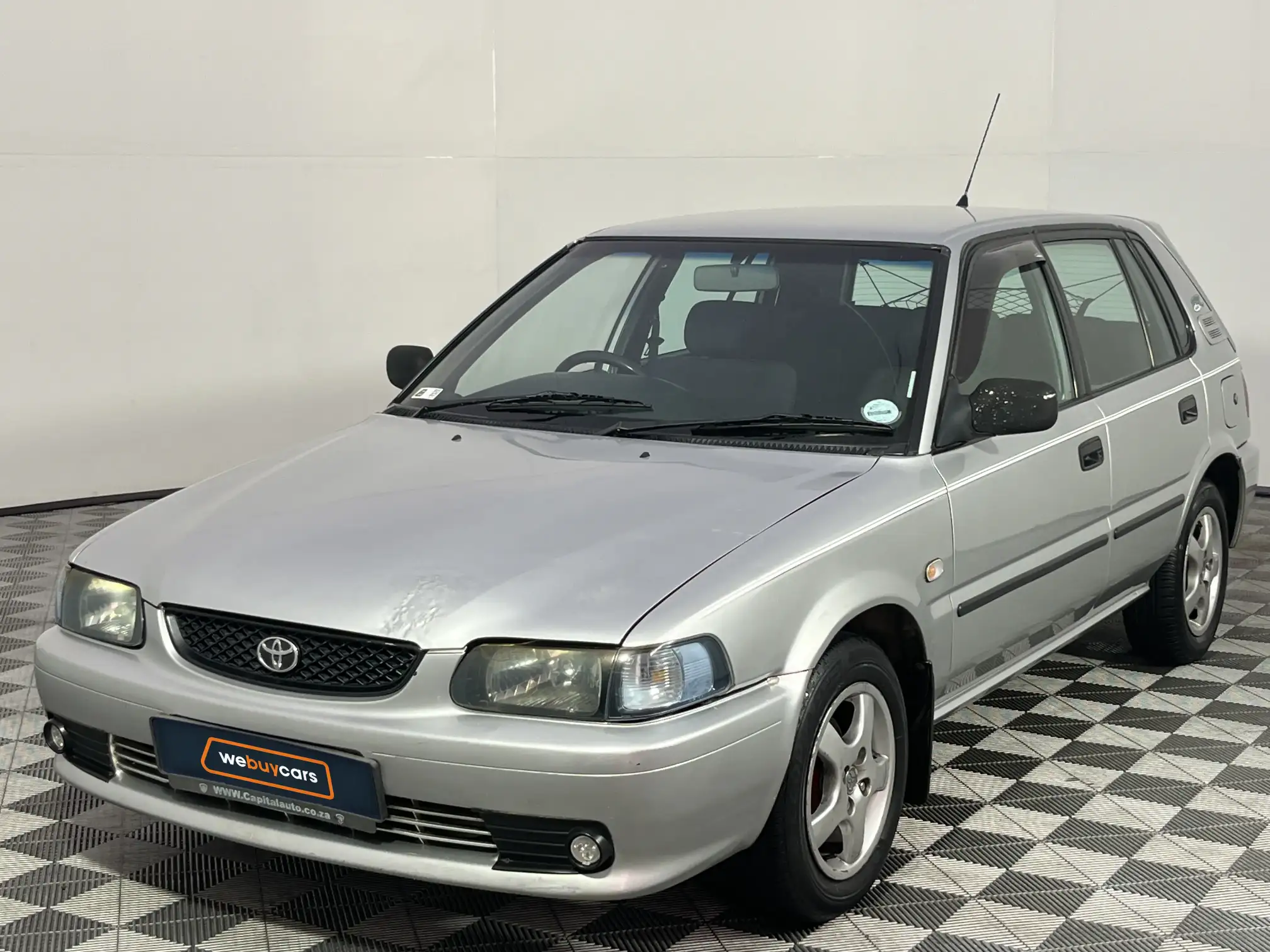 2004 Toyota Tazz