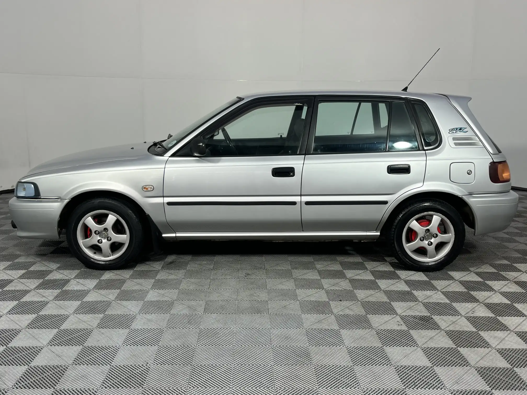 Toyota Tazz
