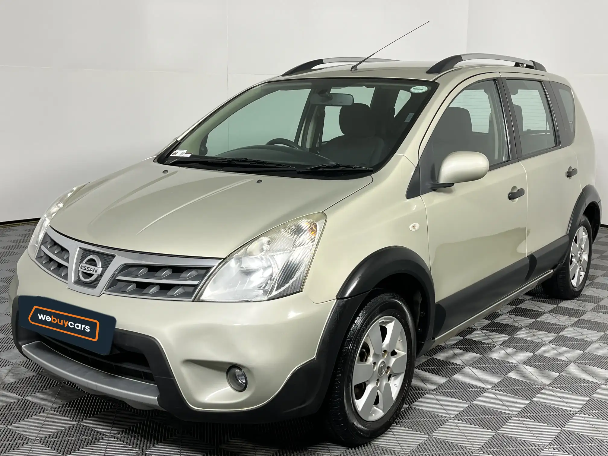 2012 Nissan Livina