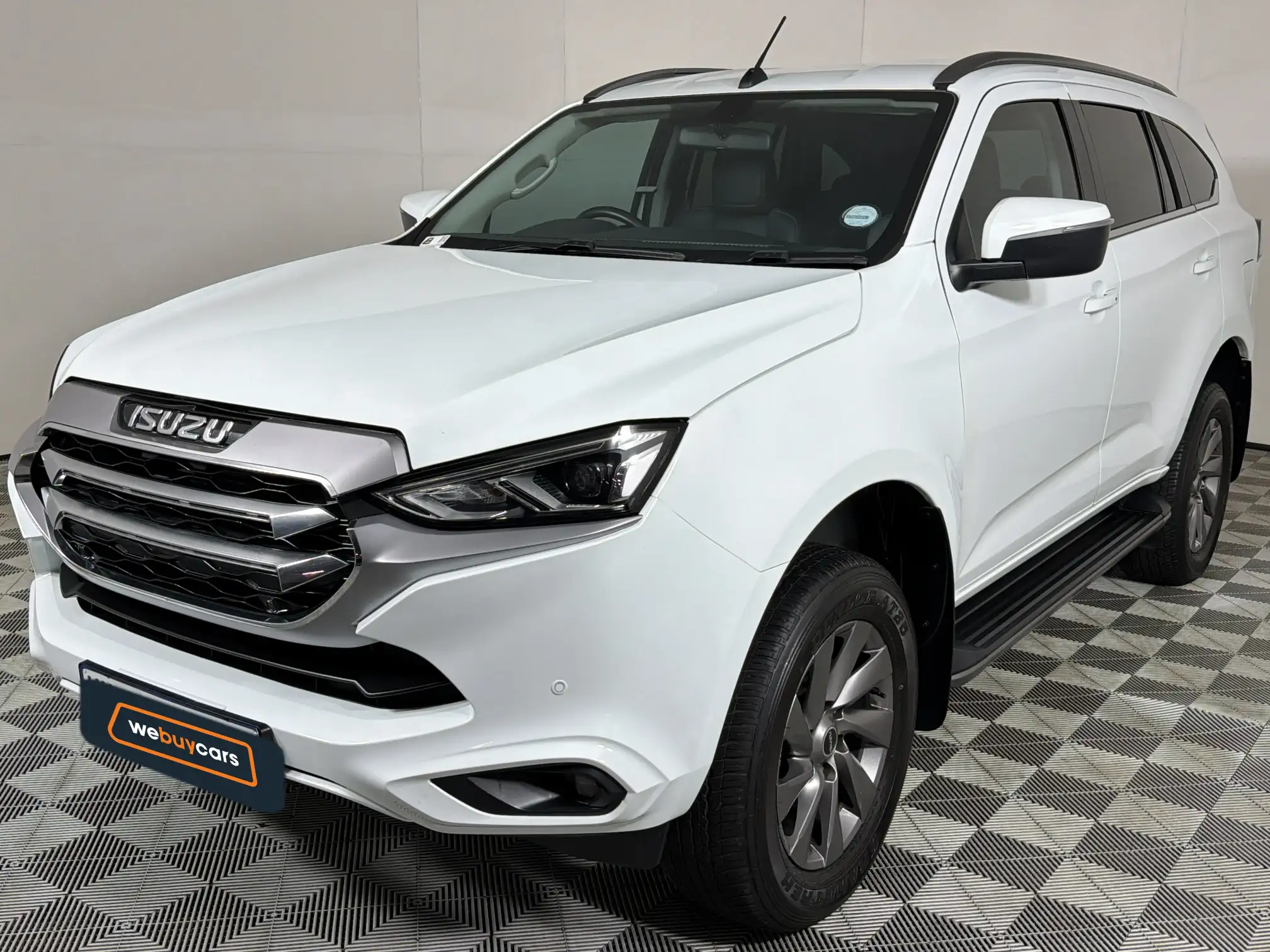 2022 Isuzu MU-X