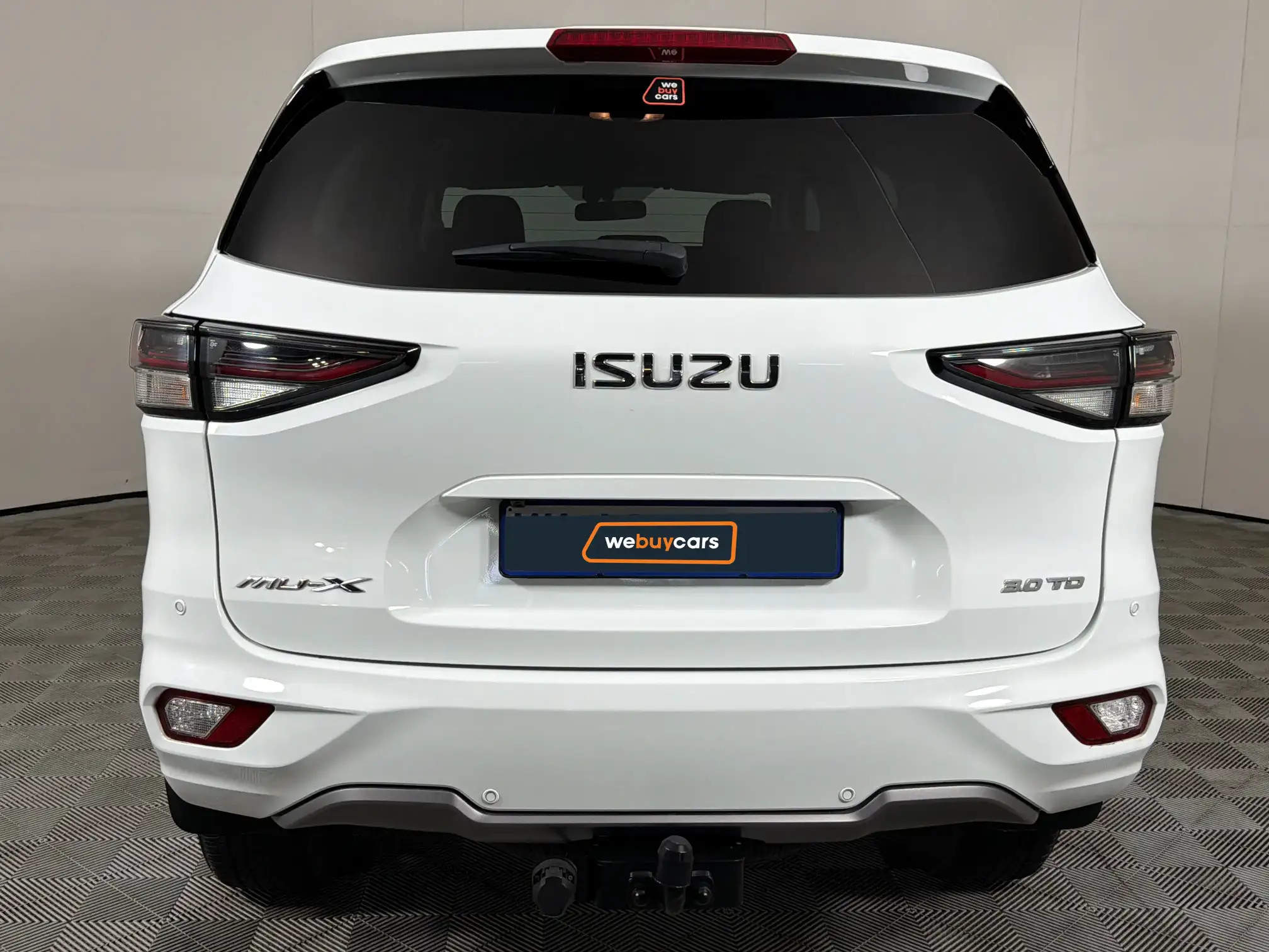 Isuzu MU-X
