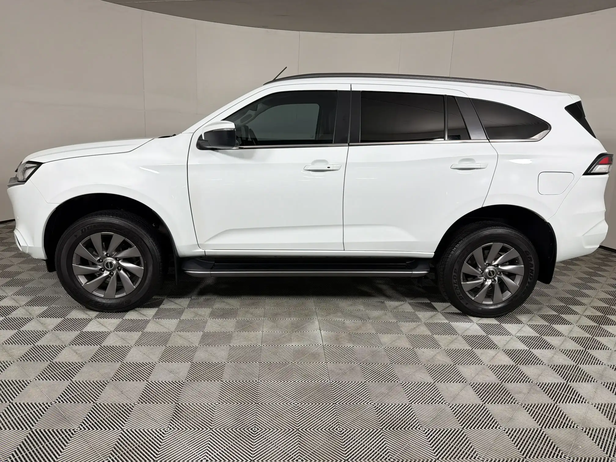Isuzu MU-X