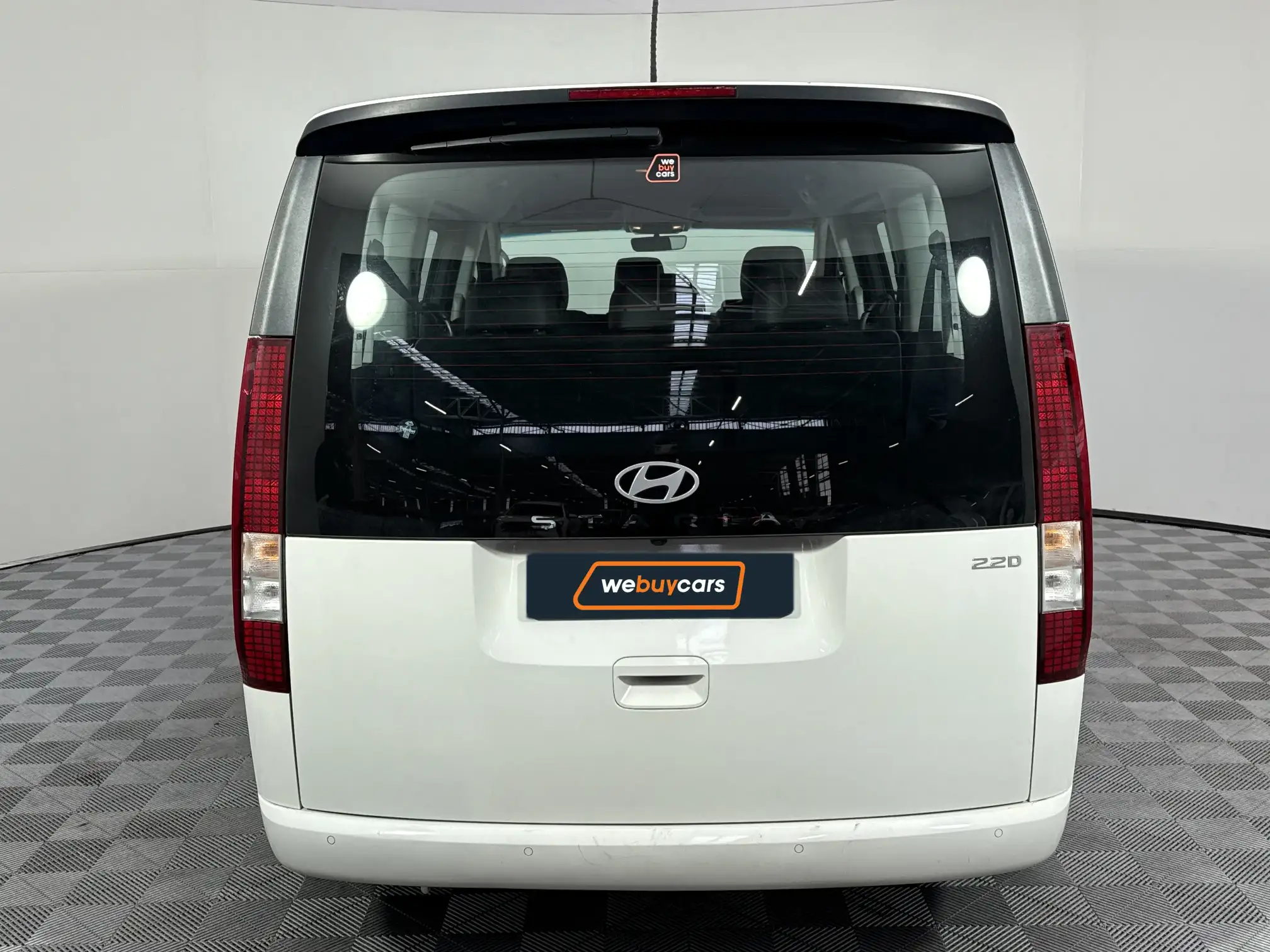Hyundai Staria
