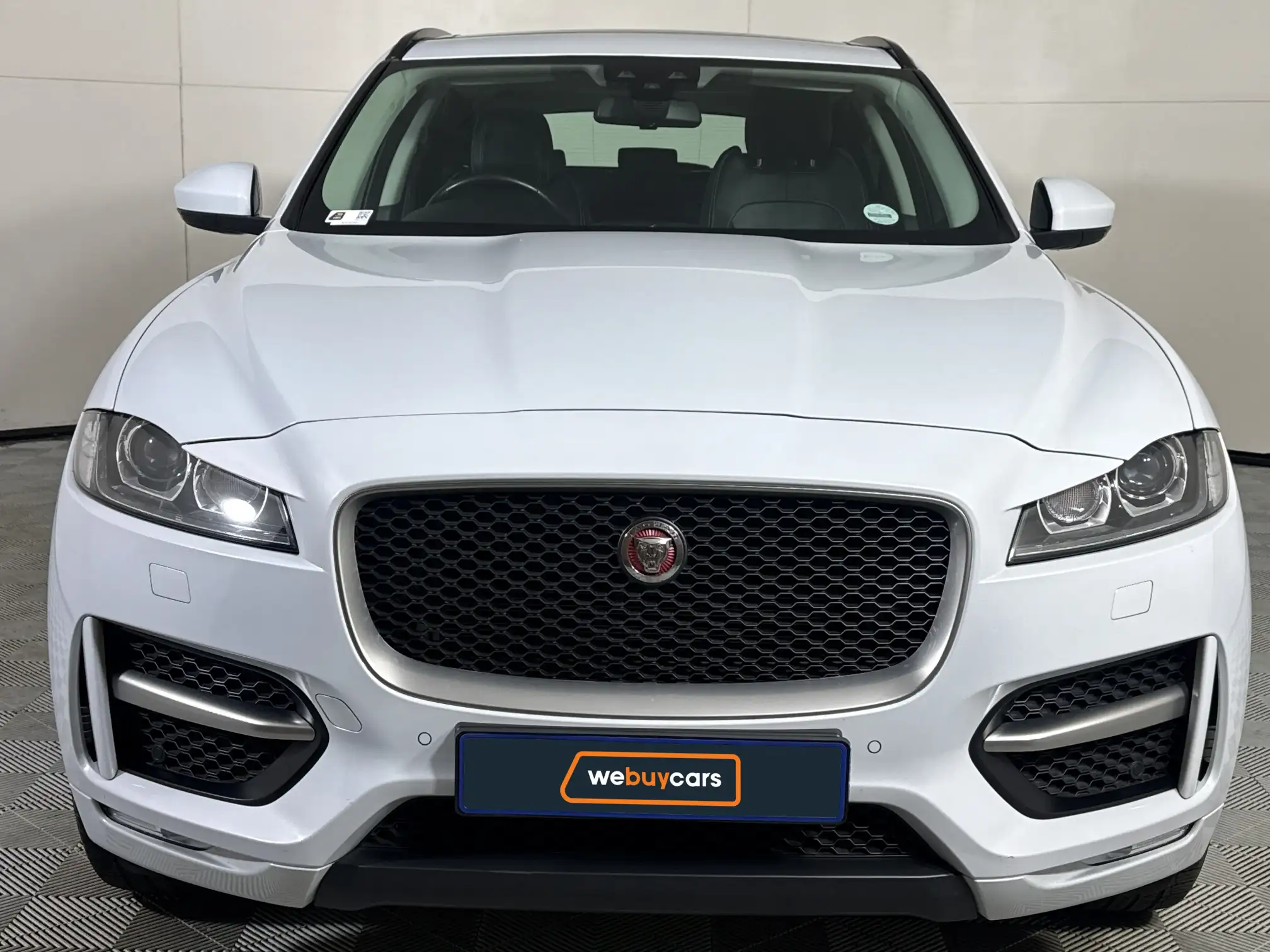 Jaguar F-Pace