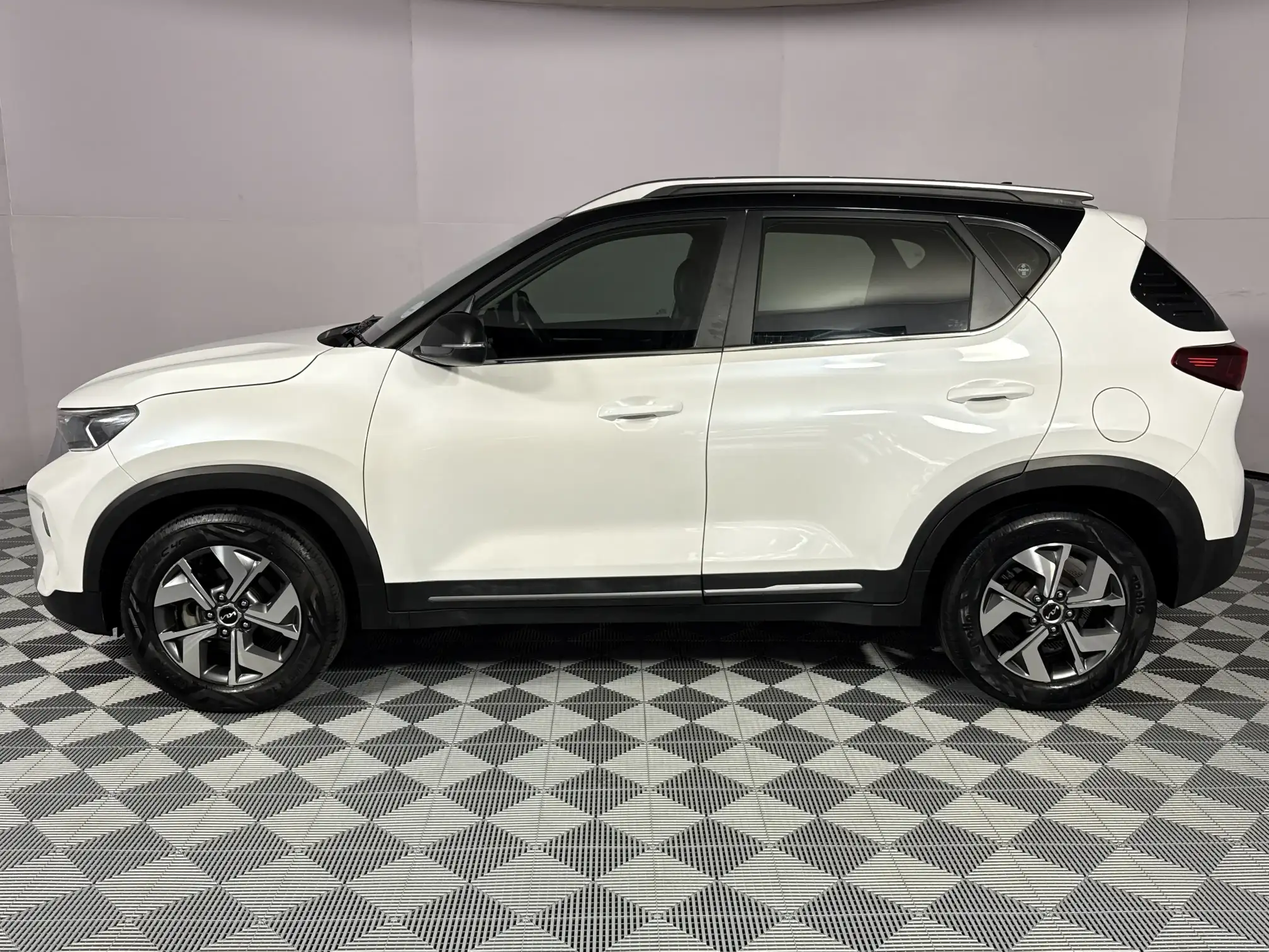 KIA Sonet