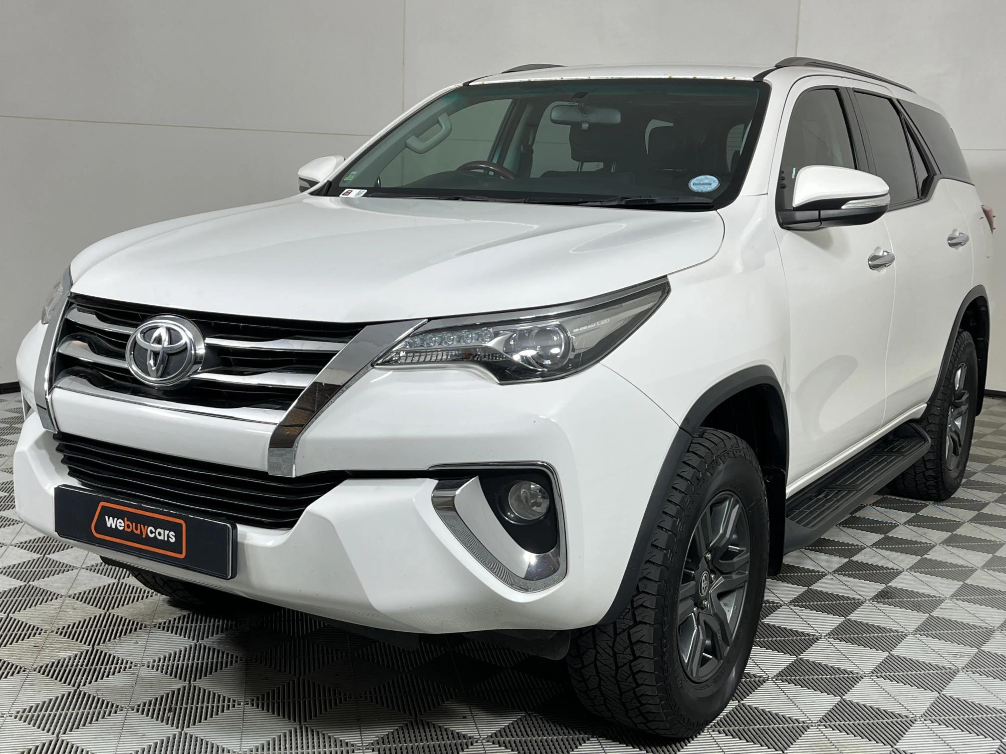 Toyota Fortuner IV 2.8 GD-6 Raised Body