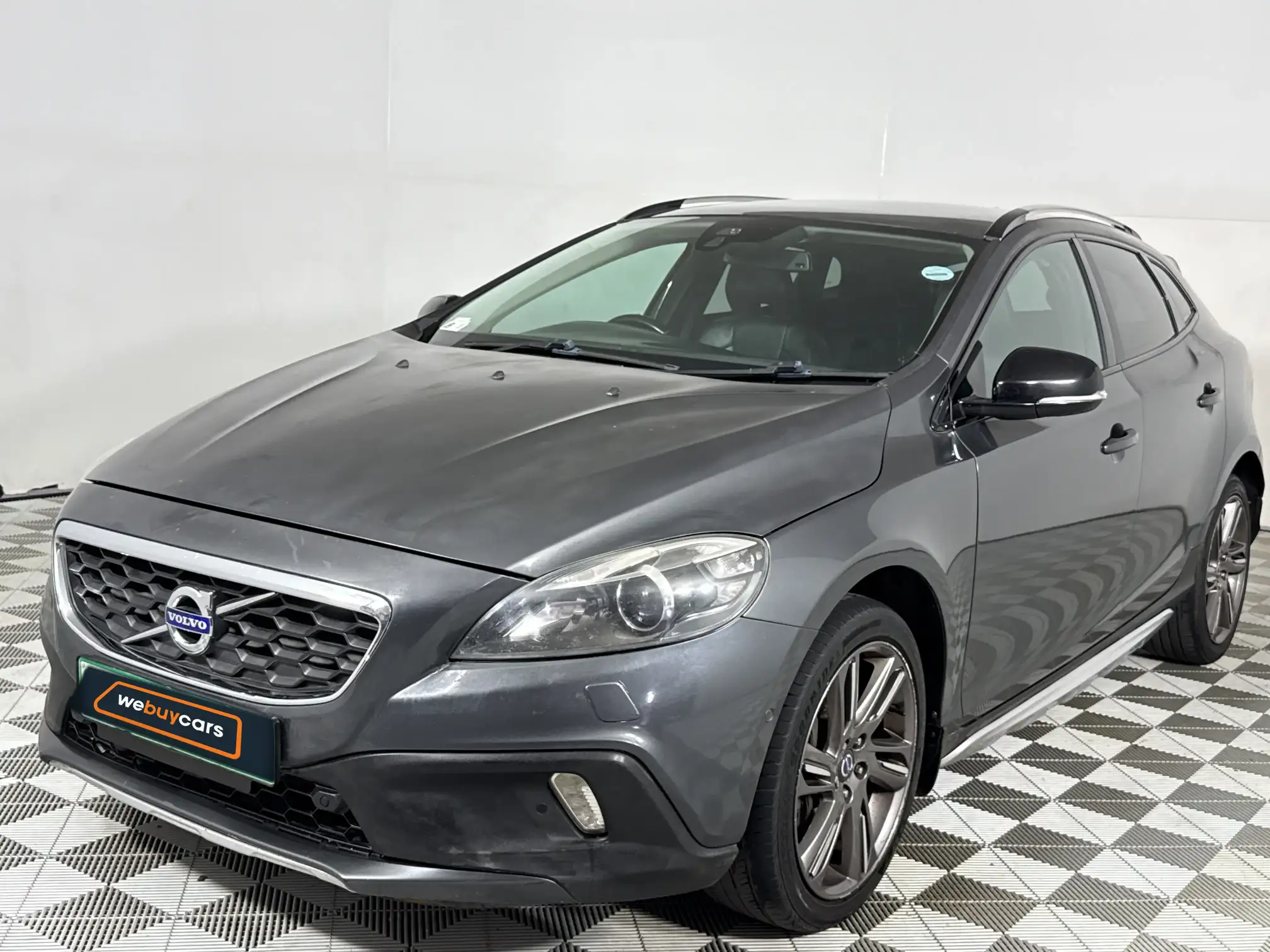 2014 Volvo V40