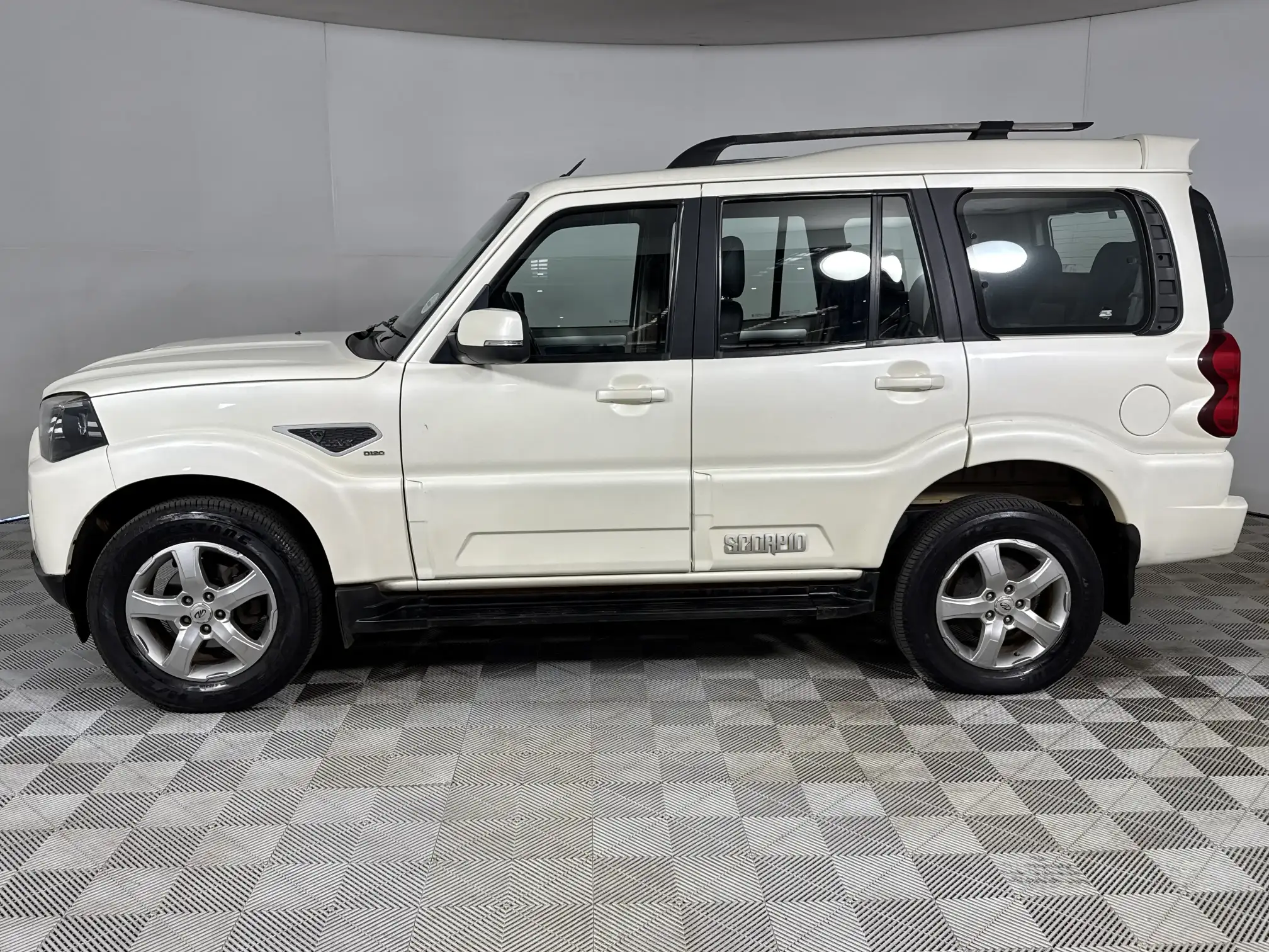 Mahindra Scorpio