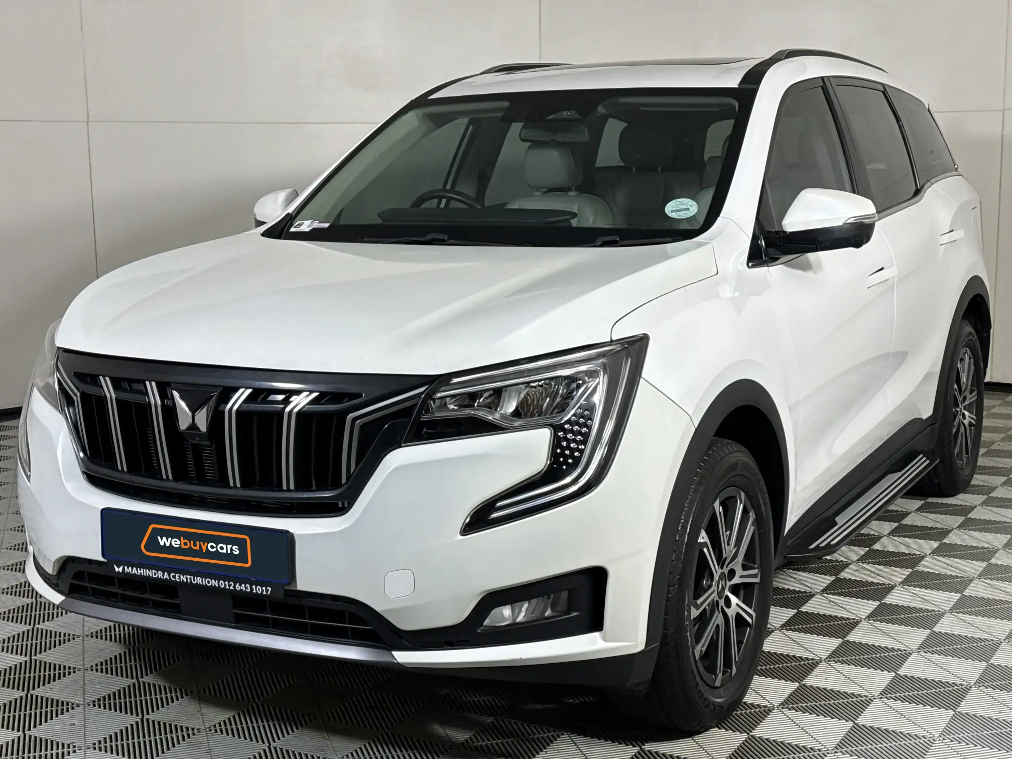 2022 Mahindra XUV 700