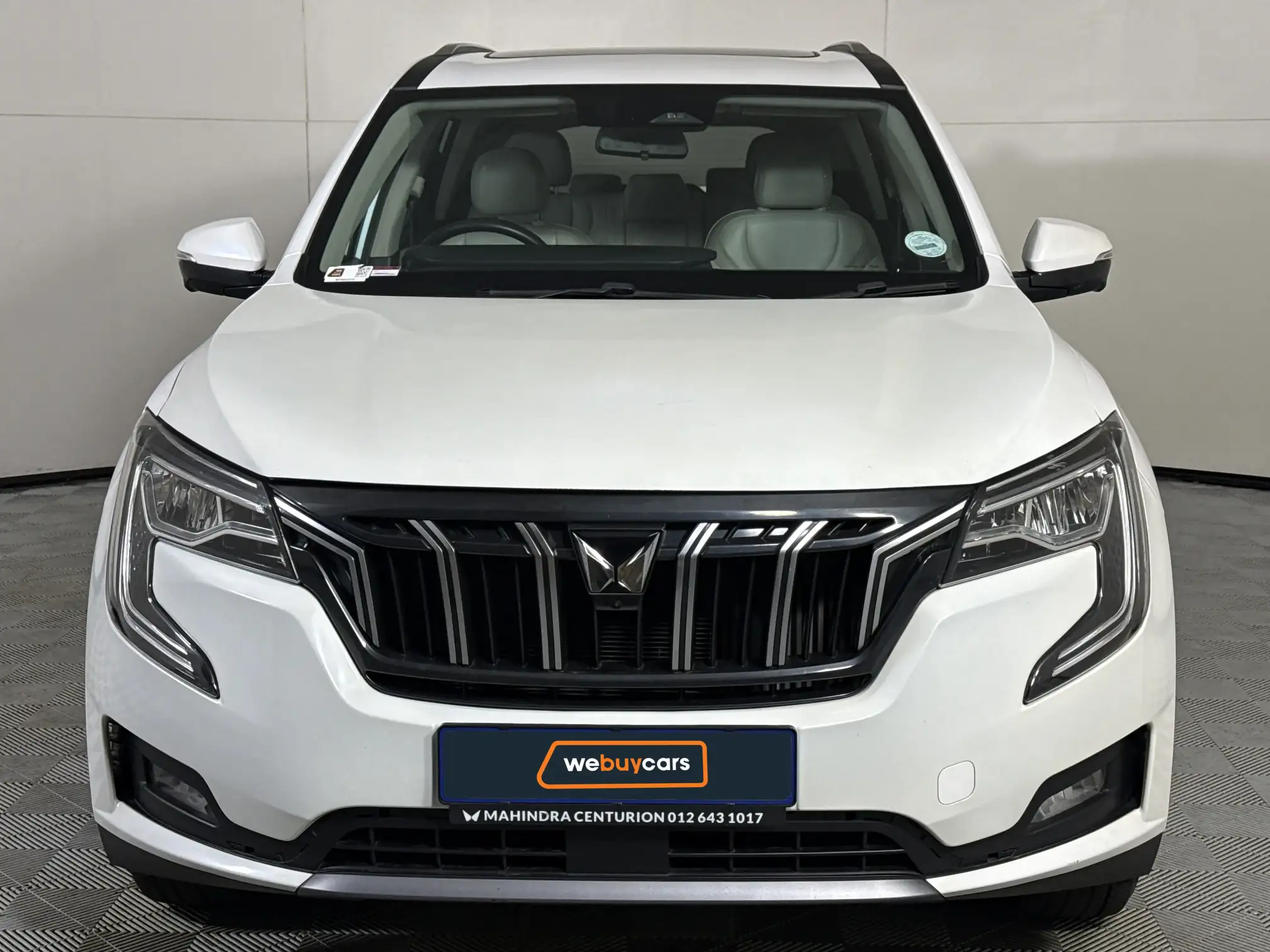 Mahindra XUV 700