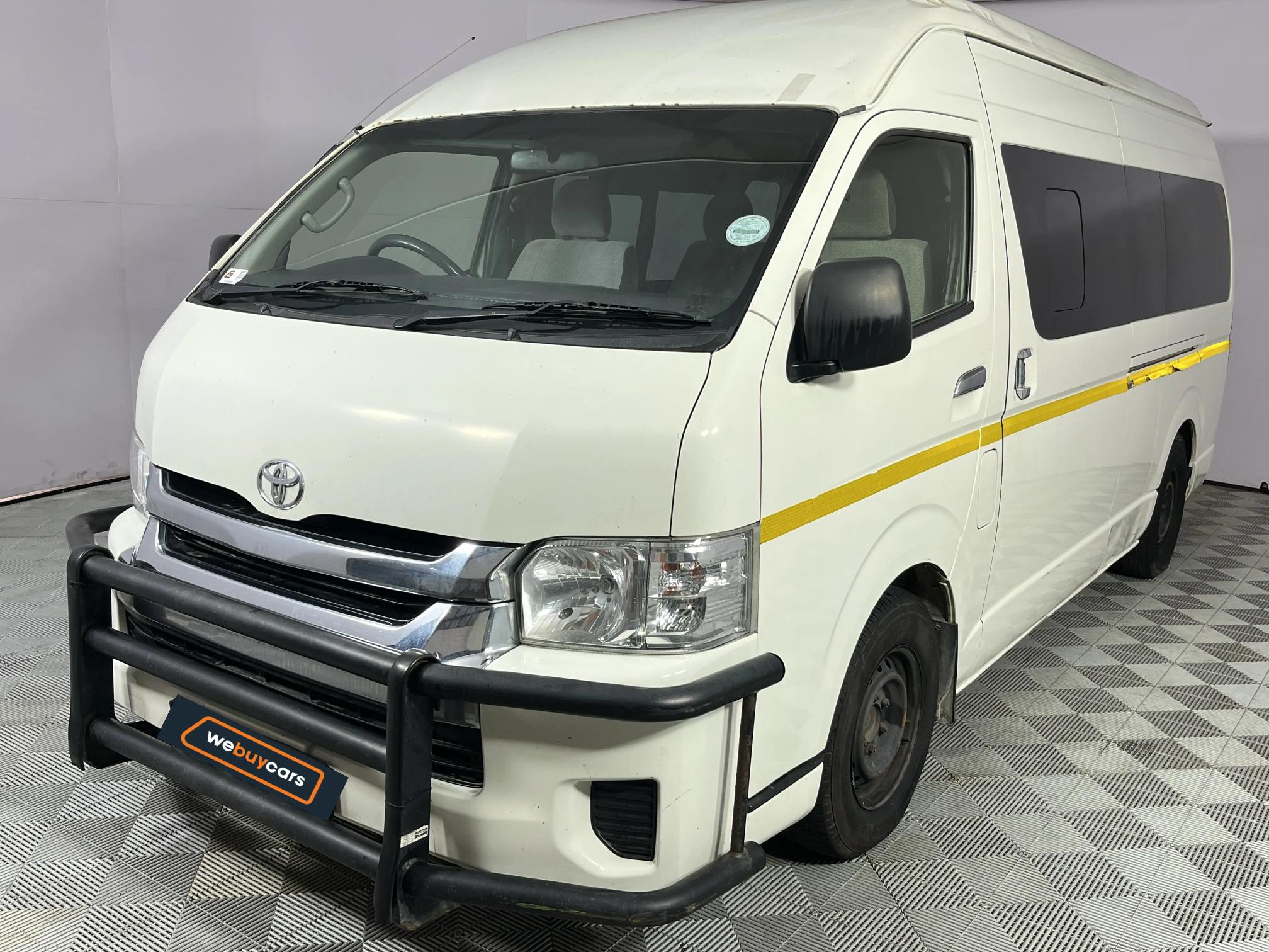 Toyota Quantum 2.5 D-4D 14 Seat