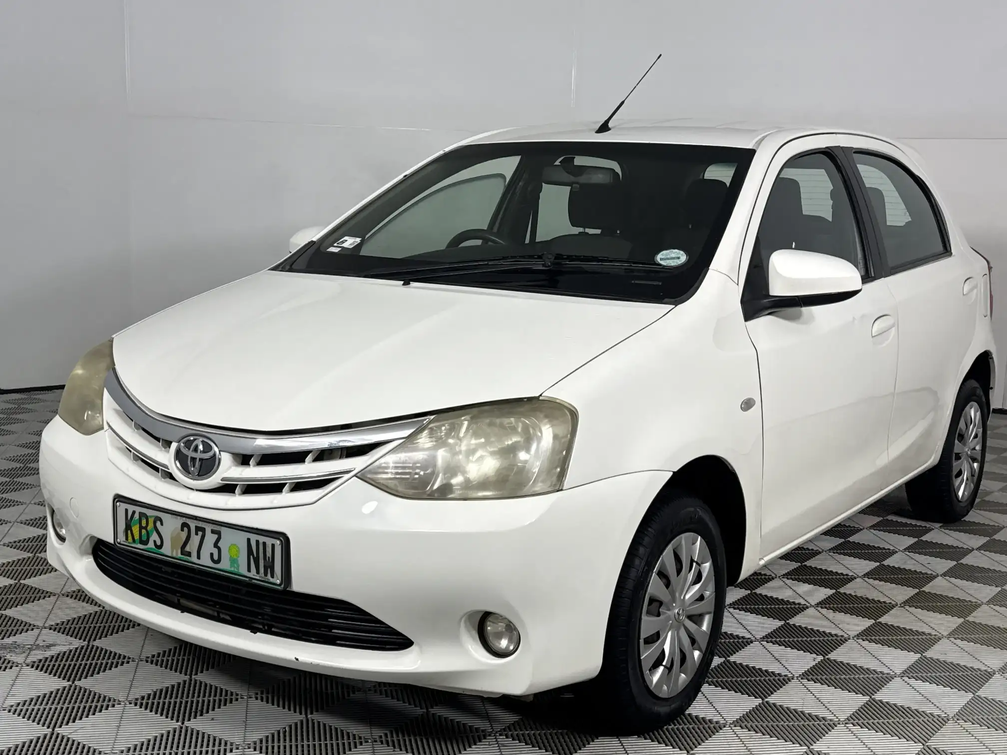 2013 Toyota Etios
