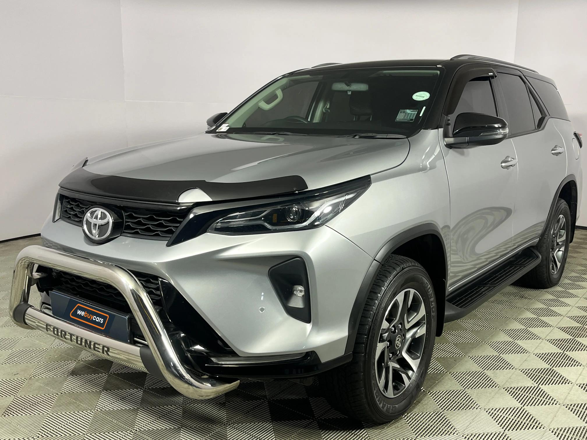 Toyota Fortuner VI 2.4GD-6 Raised Body