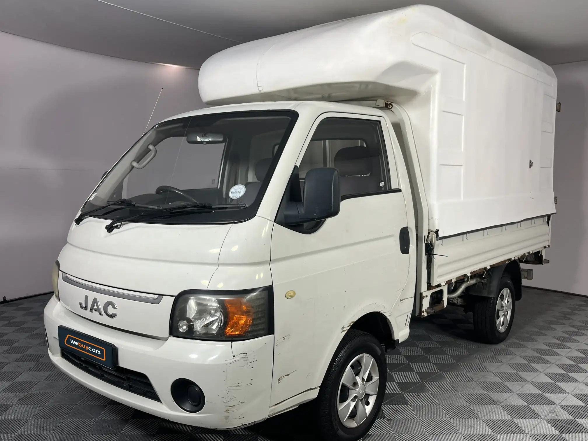 2022 JAC X200