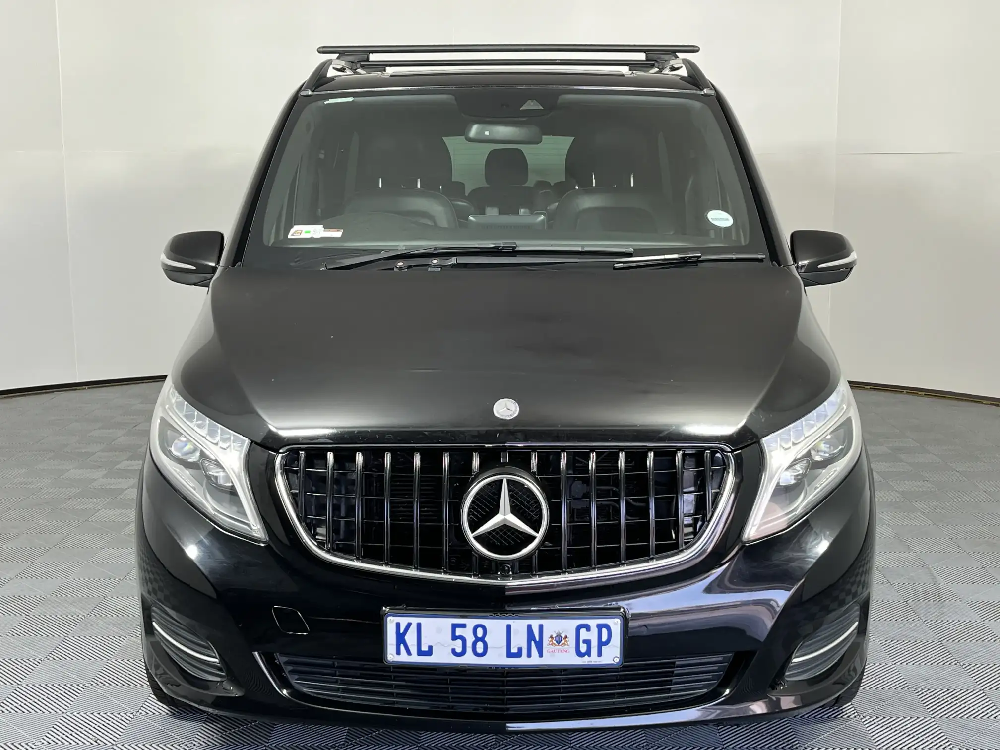Mercedes-Benz Viano