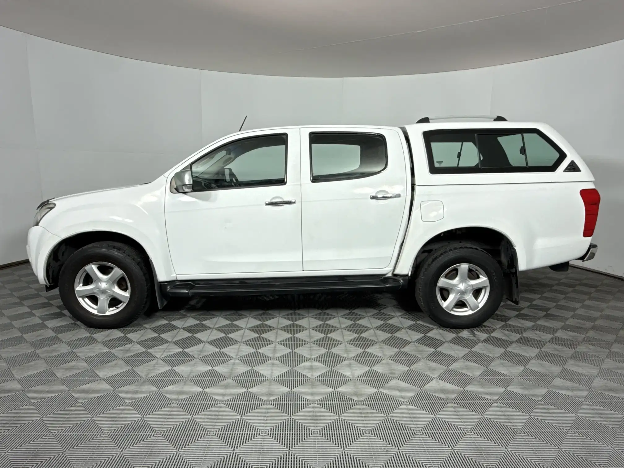 Isuzu KB