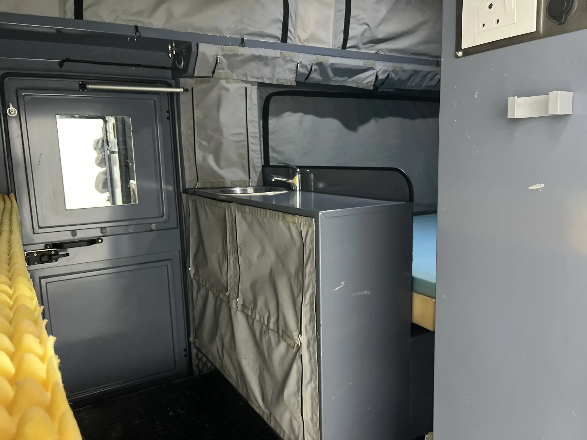 BushLapa Ratel 3i
