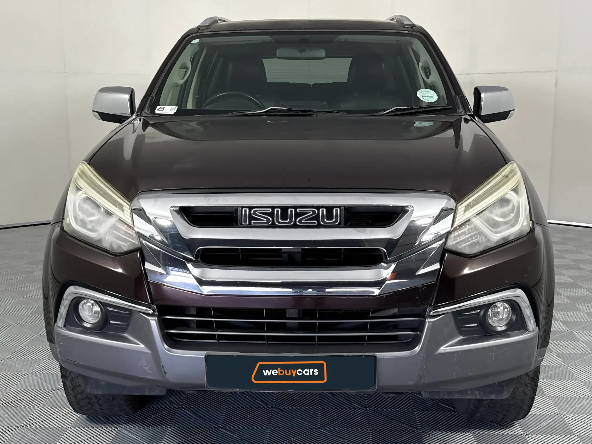 Isuzu MU-X