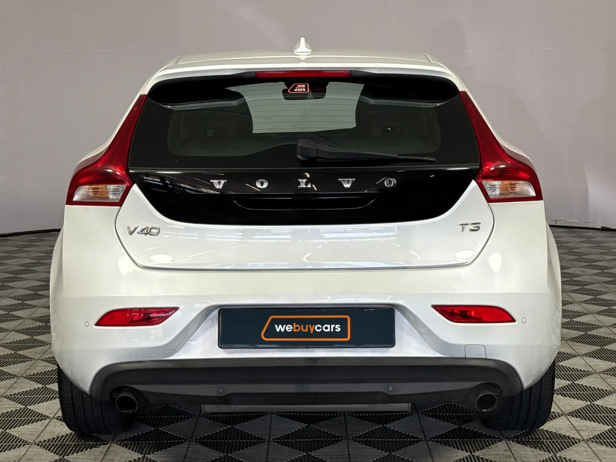 Volvo V40