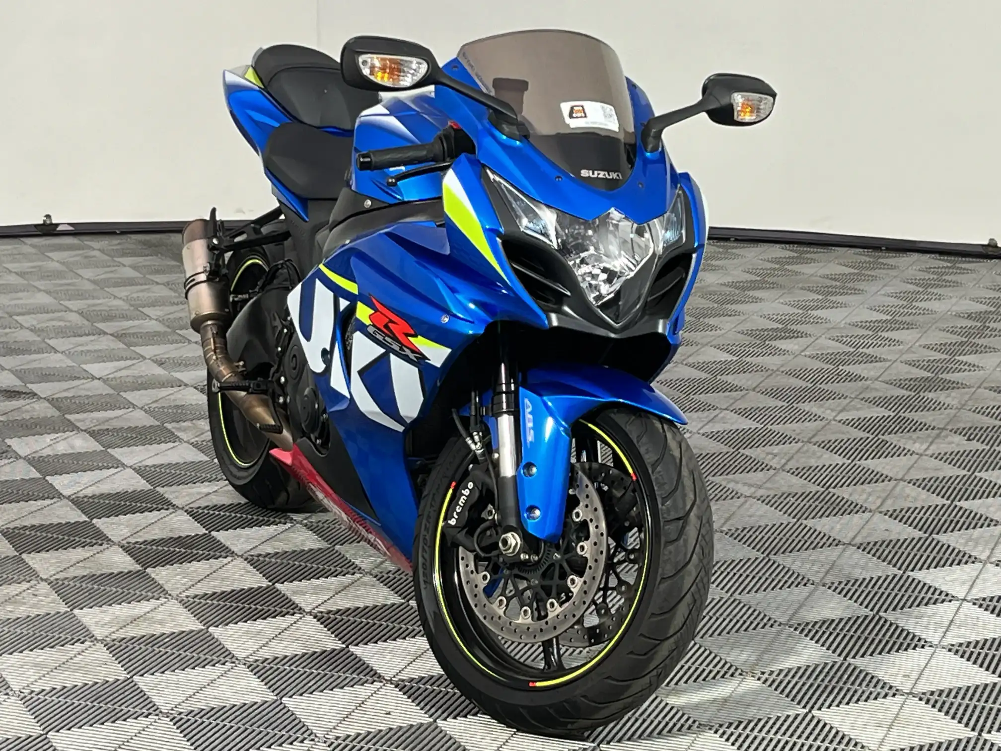 We Buy Cars | 2015 Suzuki GSX-R — Stock Number BD9802608