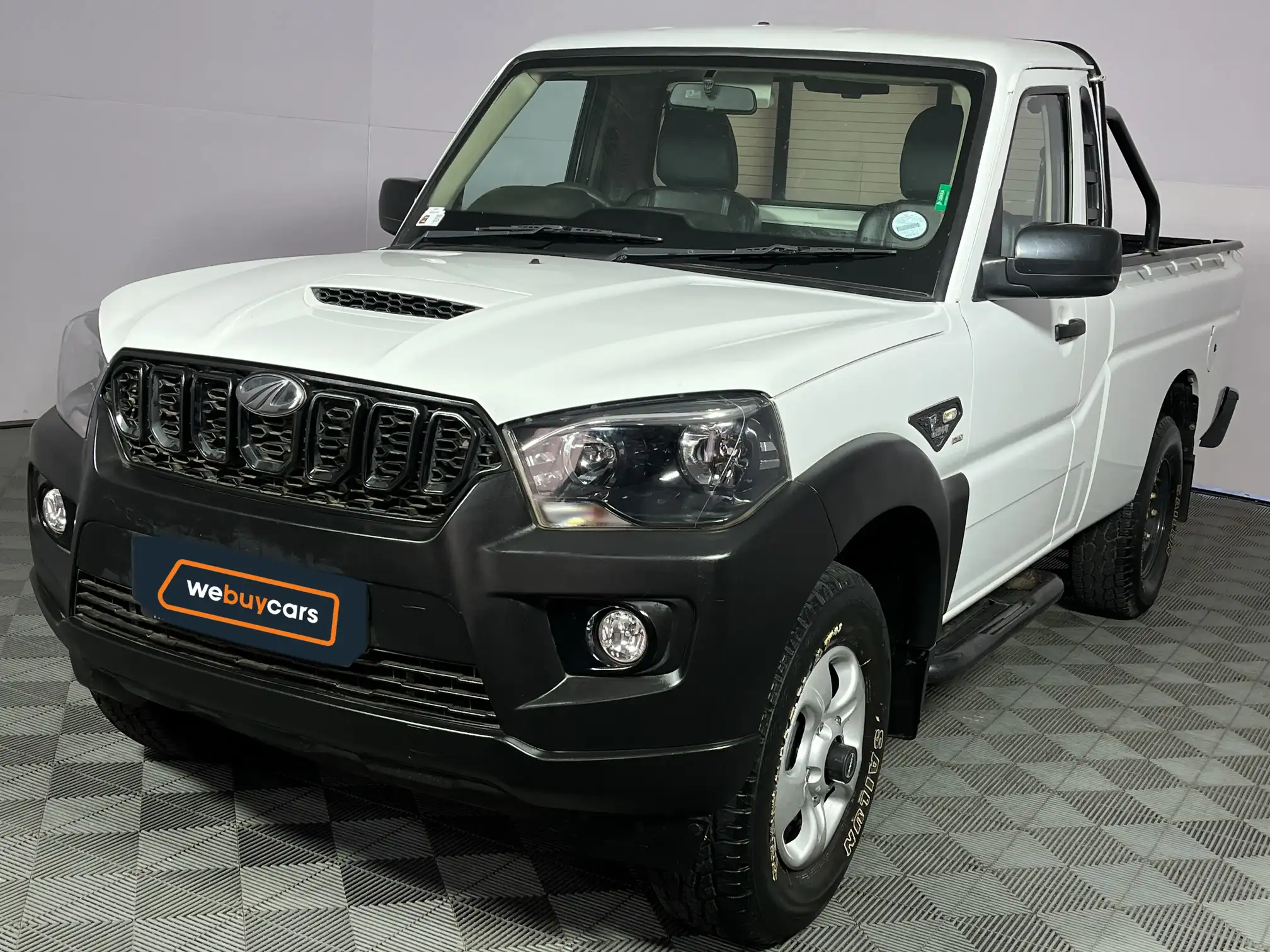 2022 Mahindra PIK UP