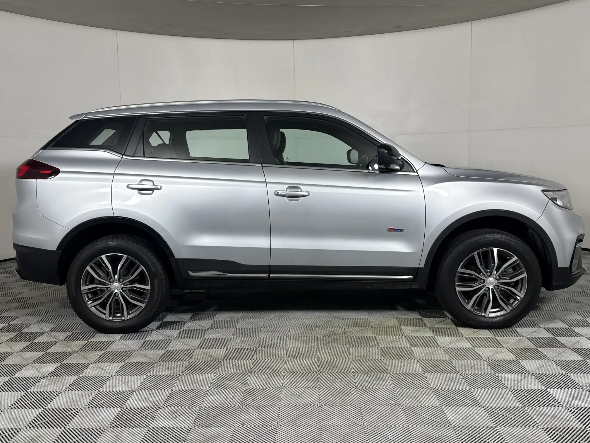 Proton X70