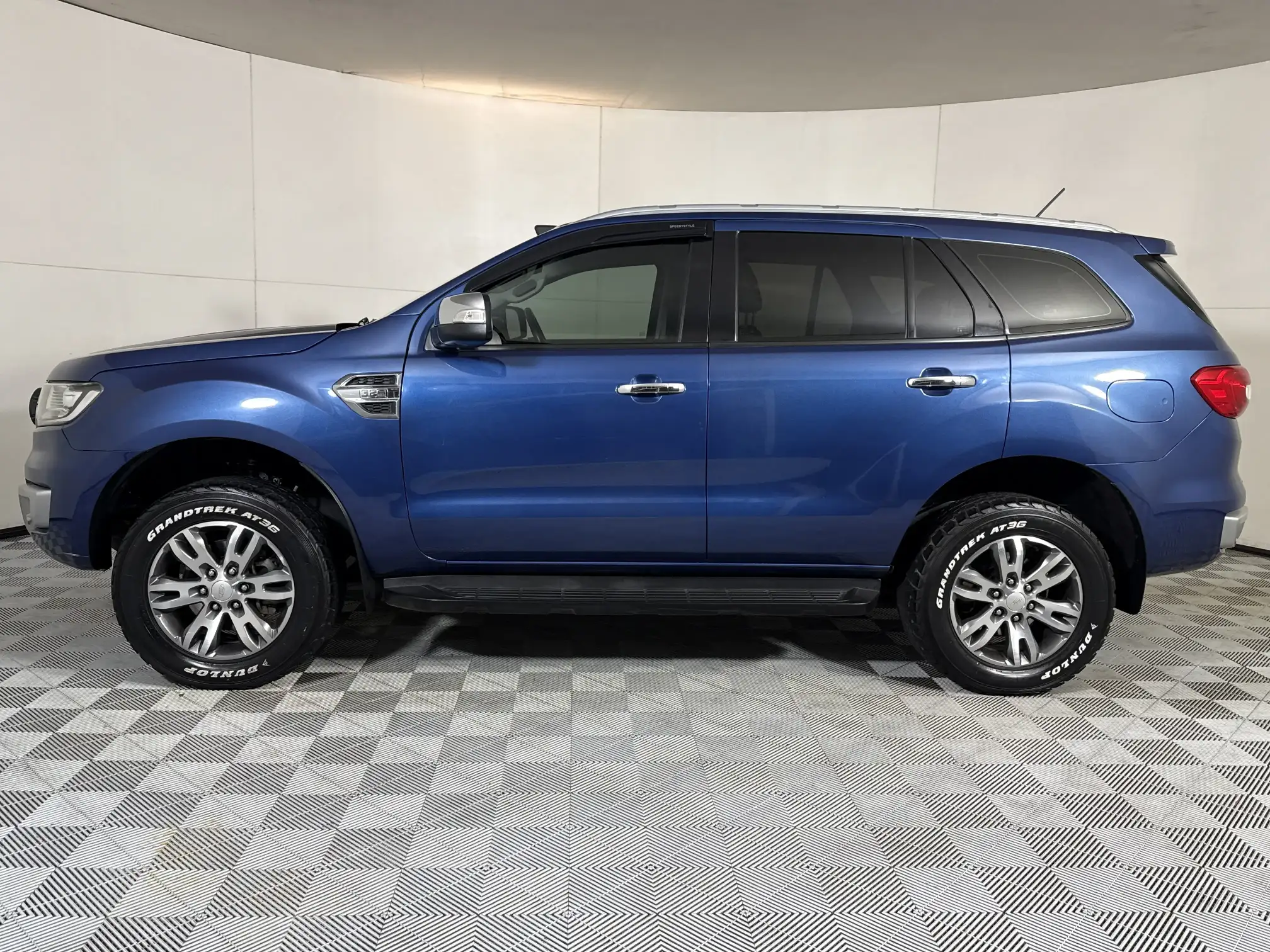 Ford Everest